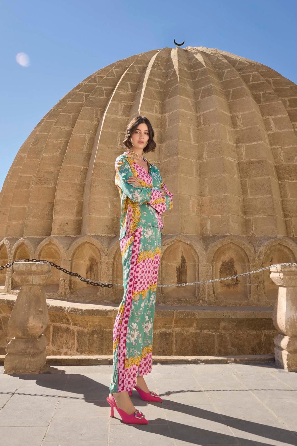 MONAMİSE-Flower and Leaf Patterned Satin Pajama Set 6