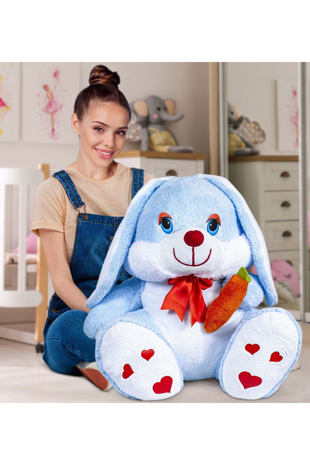 Özgüner Oyuncak 100 cm Elinde Havuç Tutan Tavşan Peluş Oyuncak