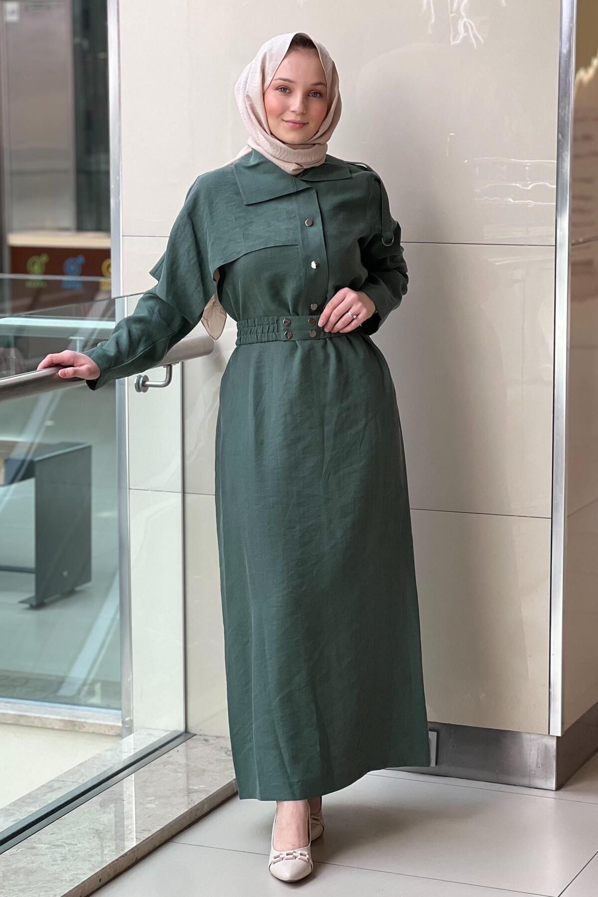 Nuss-Four-Button Dress with Shoulder Cover 1