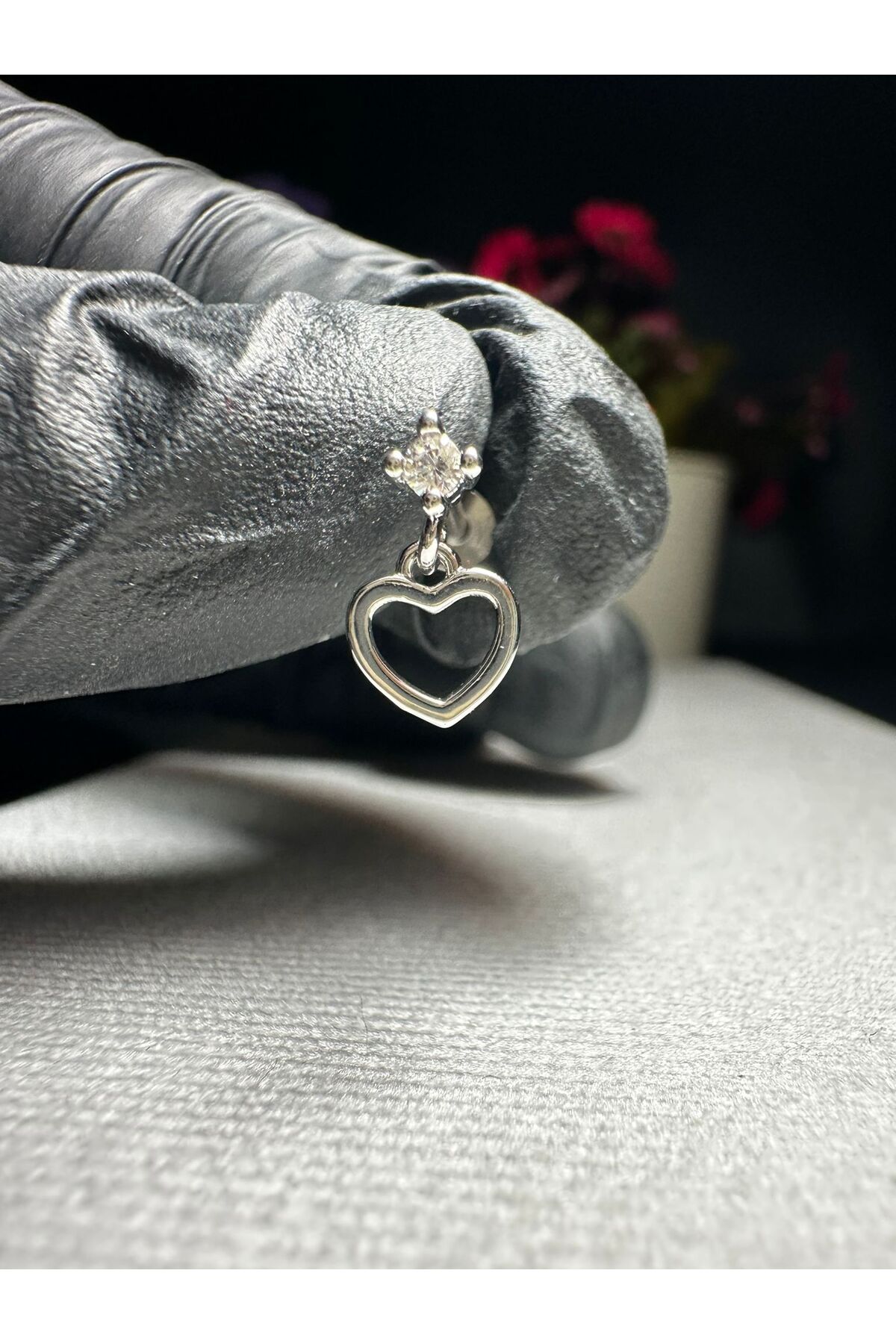 Mutenaura Cerrahi Çelik Tragus Piercing