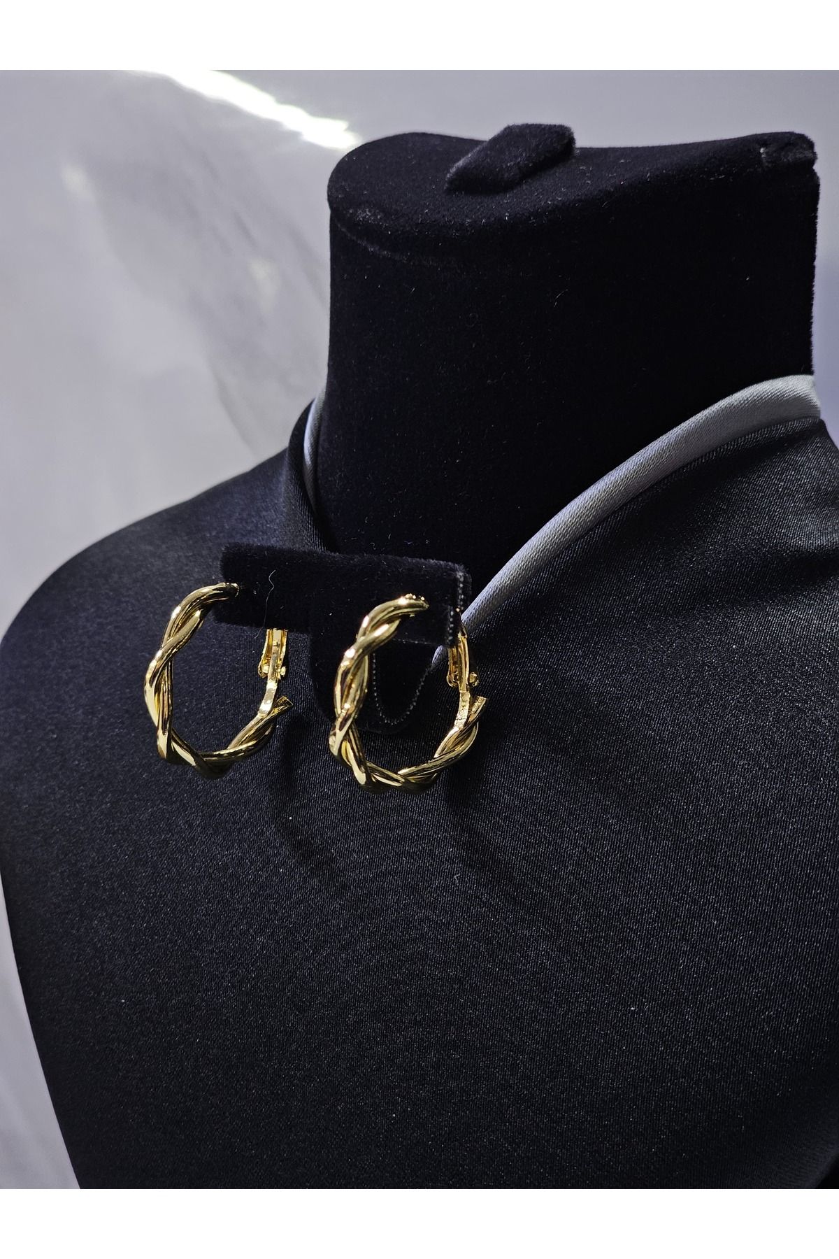MODA Modern Burgulu çelik gold küpe