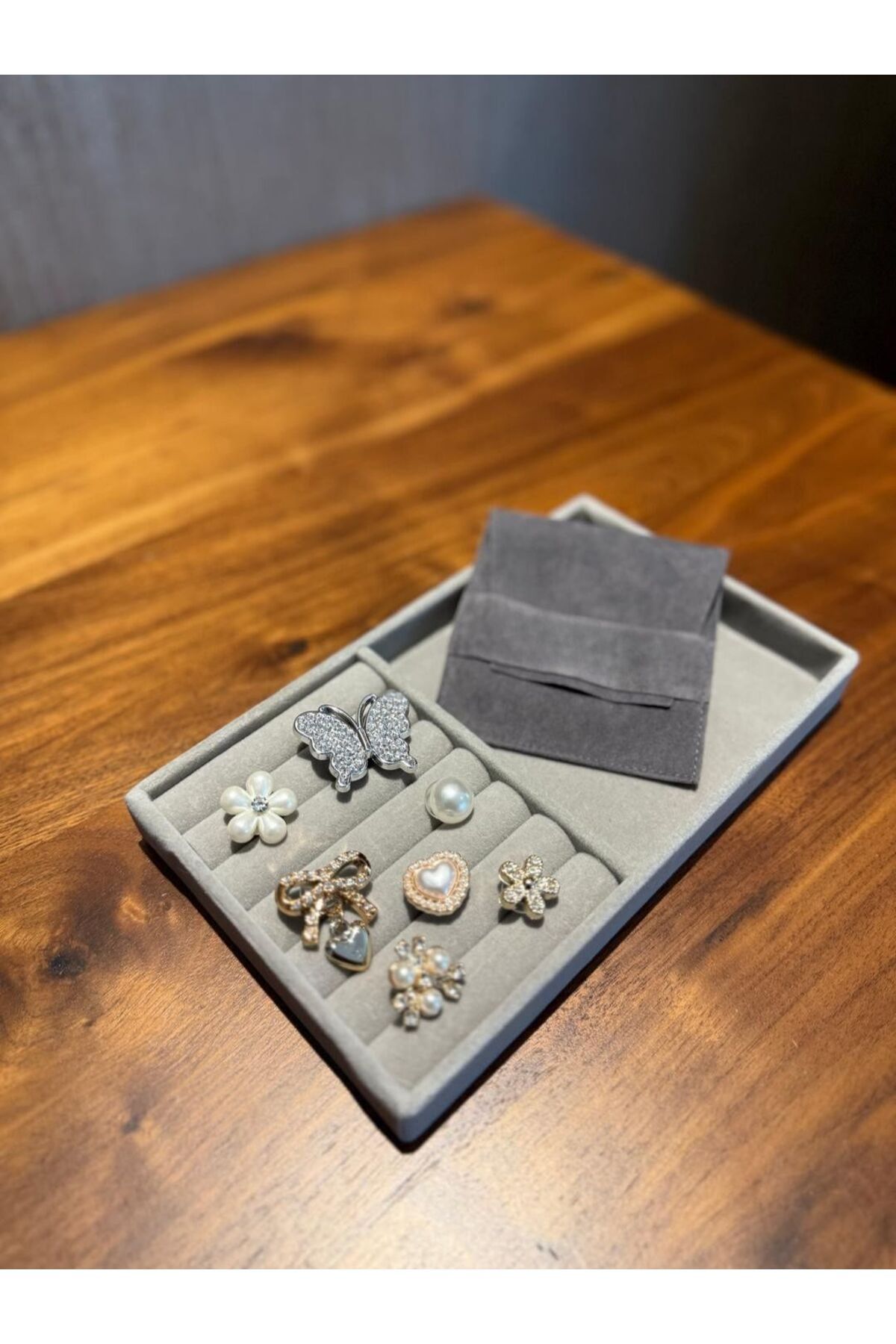 Home Kelebekli Kalp ve İnci Detaylı Ayakkabı Charm Seti