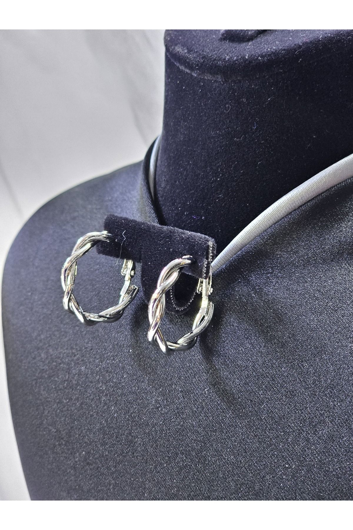 MODA Modern Burgulu çelik gold küpe