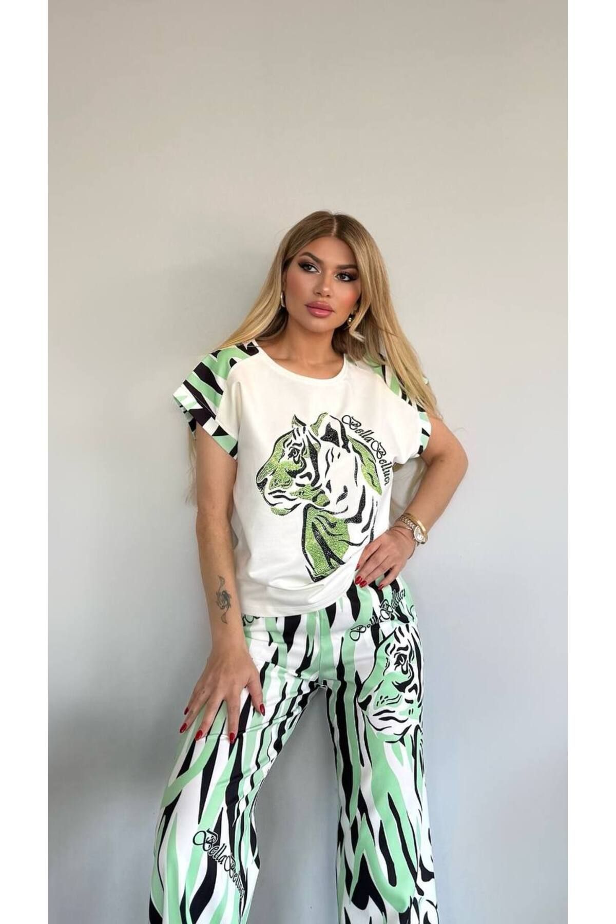 Bella Belluci Yeni Sezon Zebra Desenli Alt Üst Takım