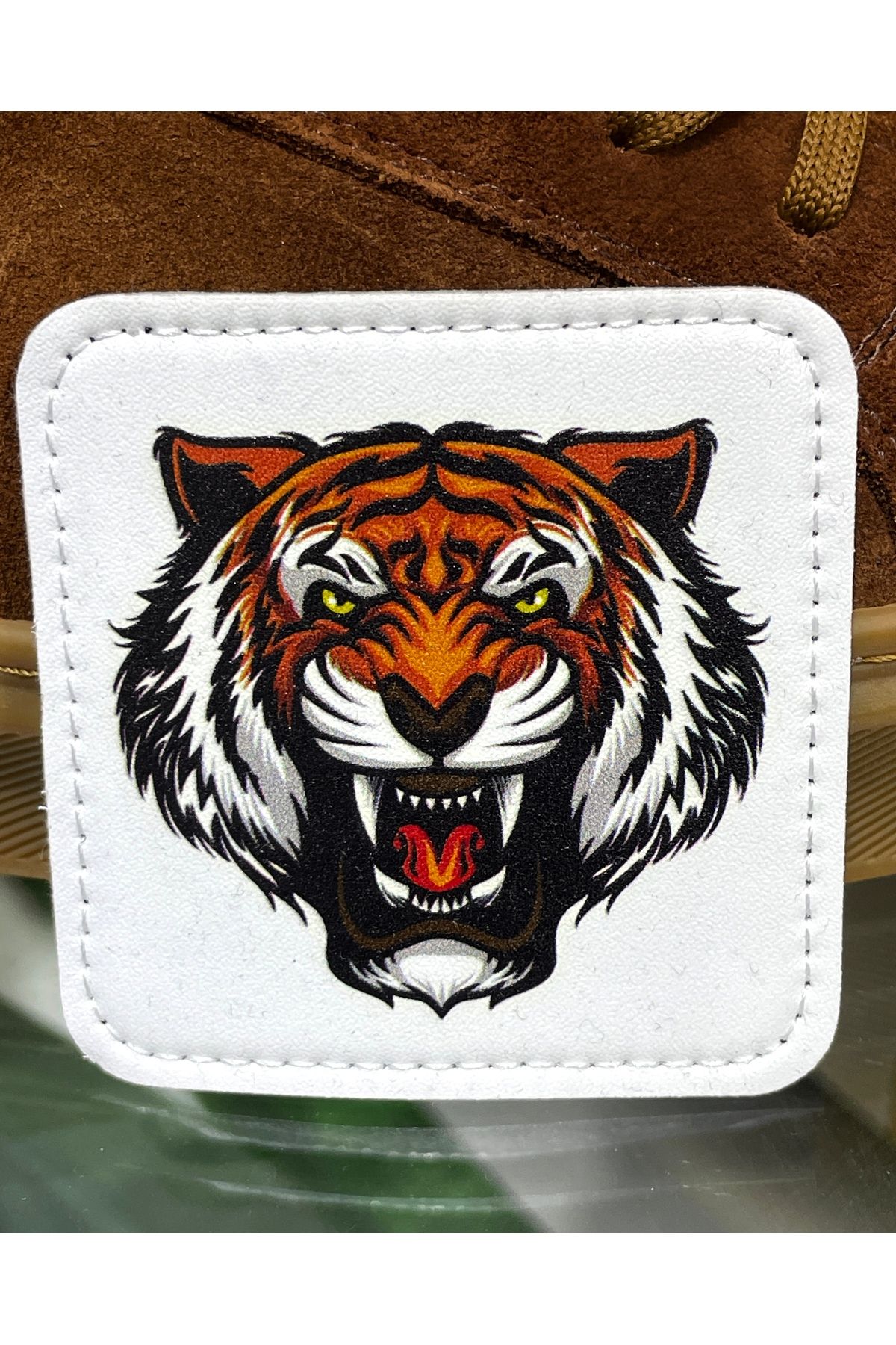 Higo Man Değiştirilebilir Kare Patch – Figürlü, Yazılı, Temalı Modeller