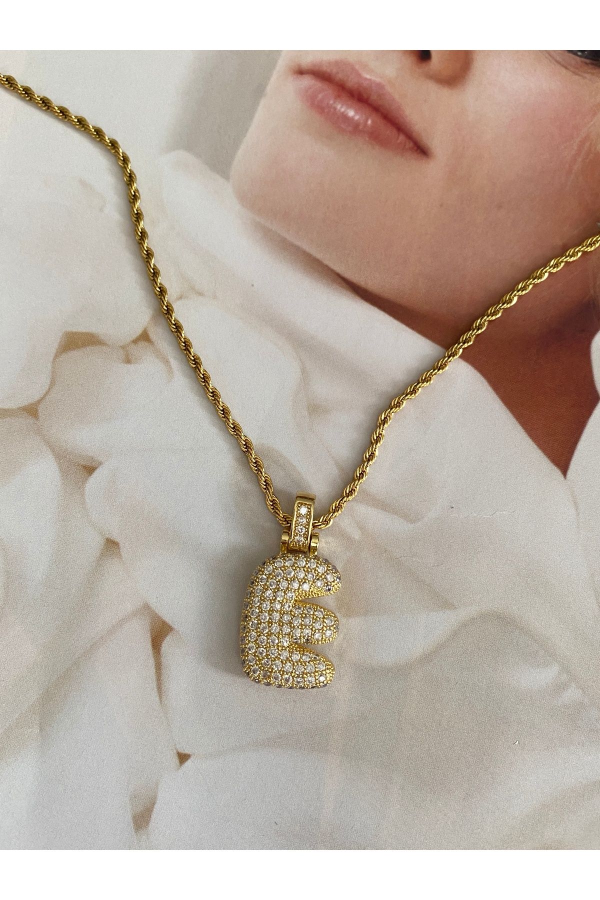 Pinery Jewels Balon Harf Tombul Burgu Zincirli Zirkon Taşlı Kararmaz Paslanmaz Çelik Kadın Kolye