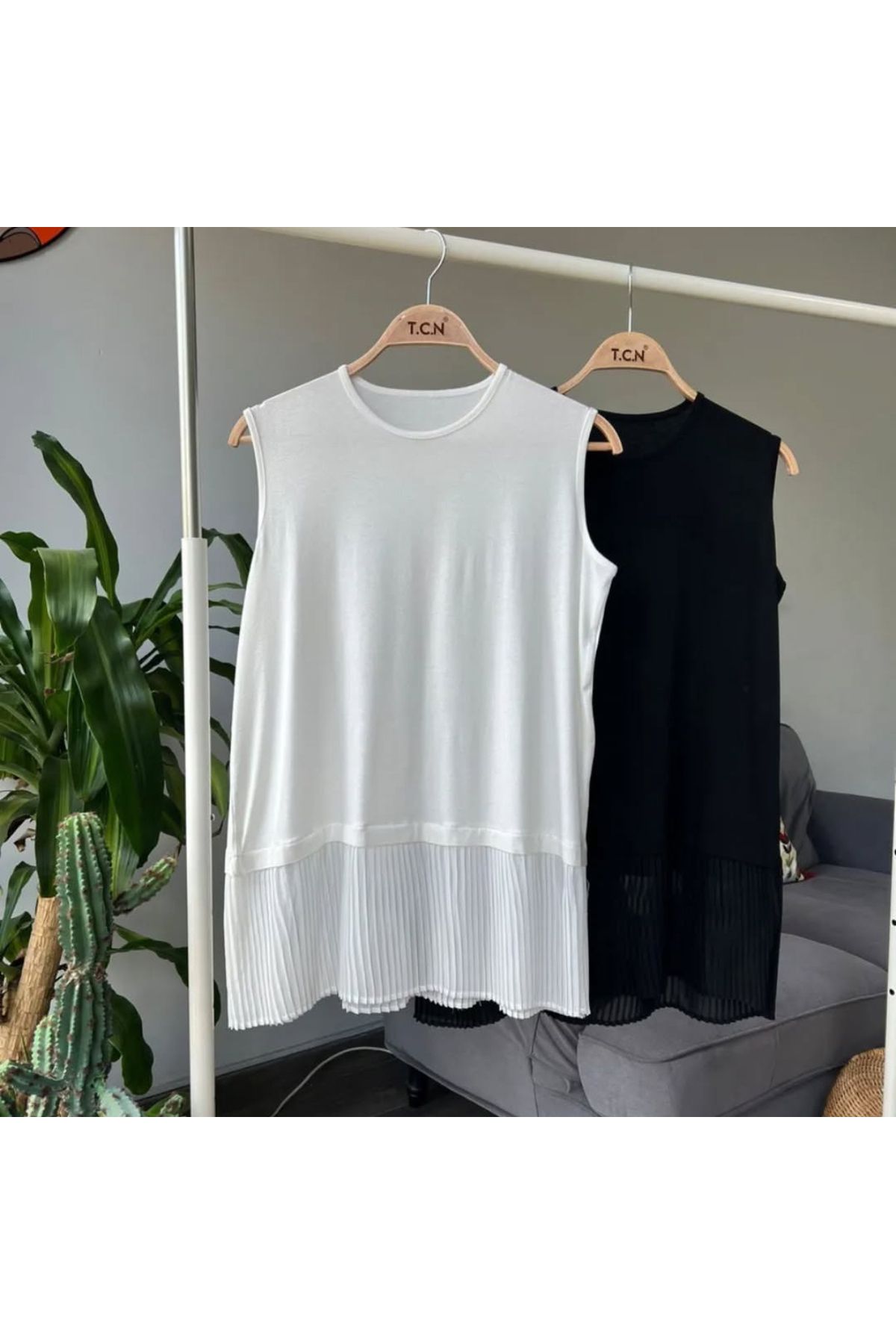 Butik 2 li Paket 75CM Piliseli İçlik Premium Kalite Siyah Beyaz + Bordo İpekseli Şal Hediyeli