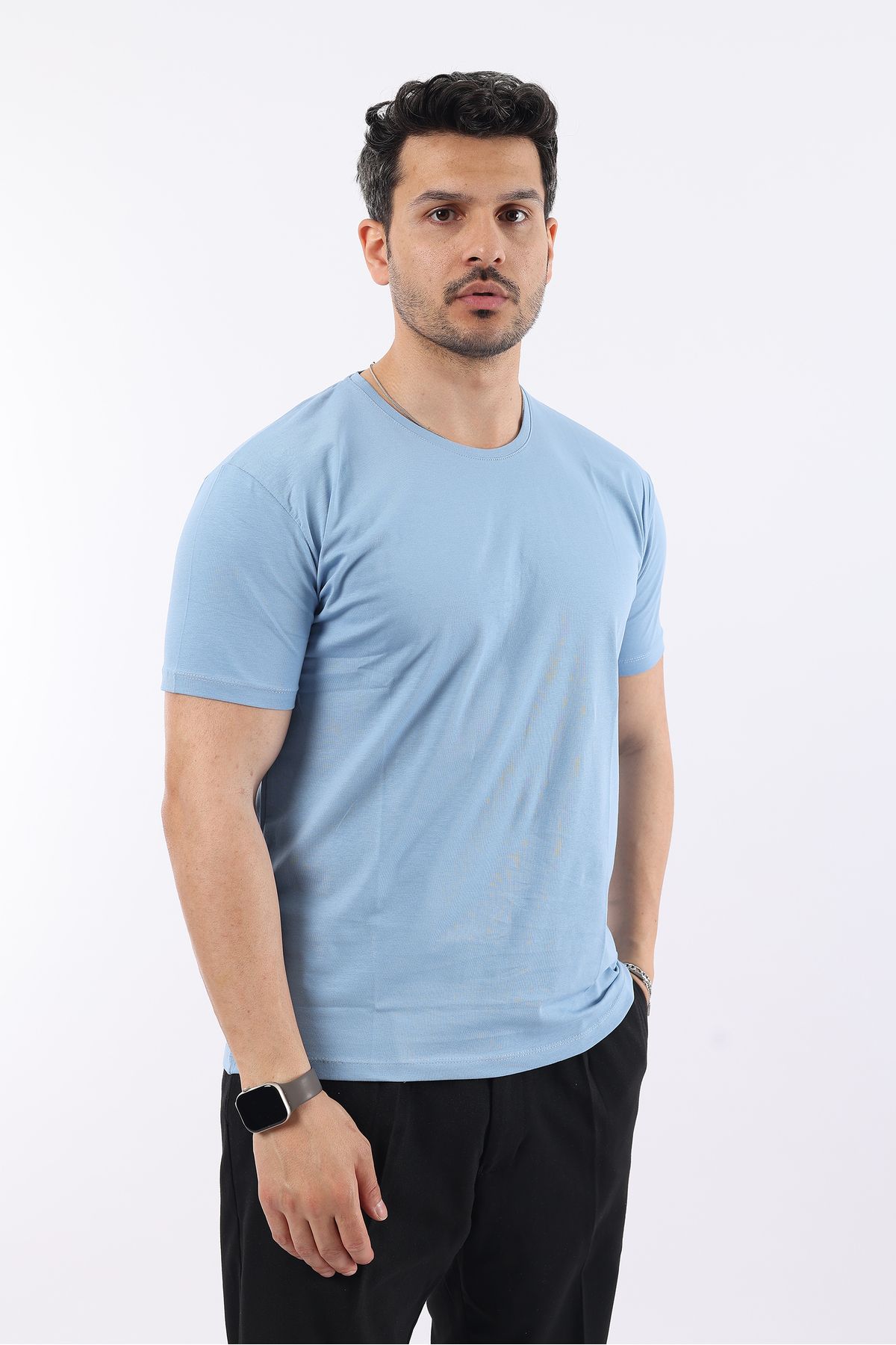 Rodrigo Erkek Slim Fit Bisiklet Yaka Basic Düz T-shirt Tişört