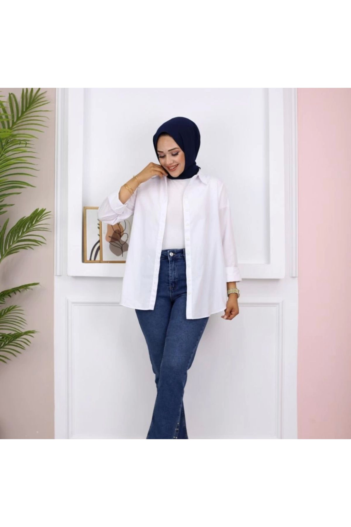 ALPERBUTİK LACİVERT CEP VE PAÇA TAŞ DETAY MOM JEAN