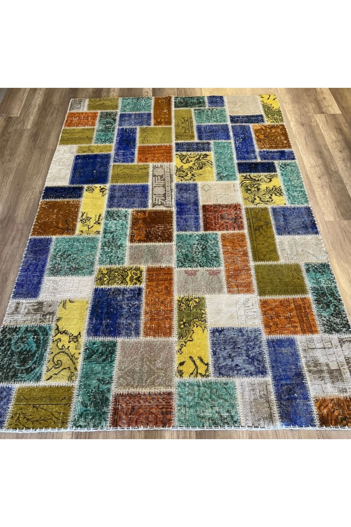 Hoomrugs Hoom Rugs Patchwork Renkli 160x230 3,68 M2 El Dokuma Kilim