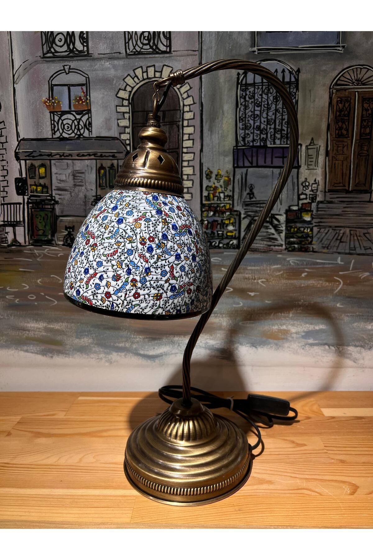 MeMy Design Seramik Tezhip/Samur Başlıklı Masa Lambası