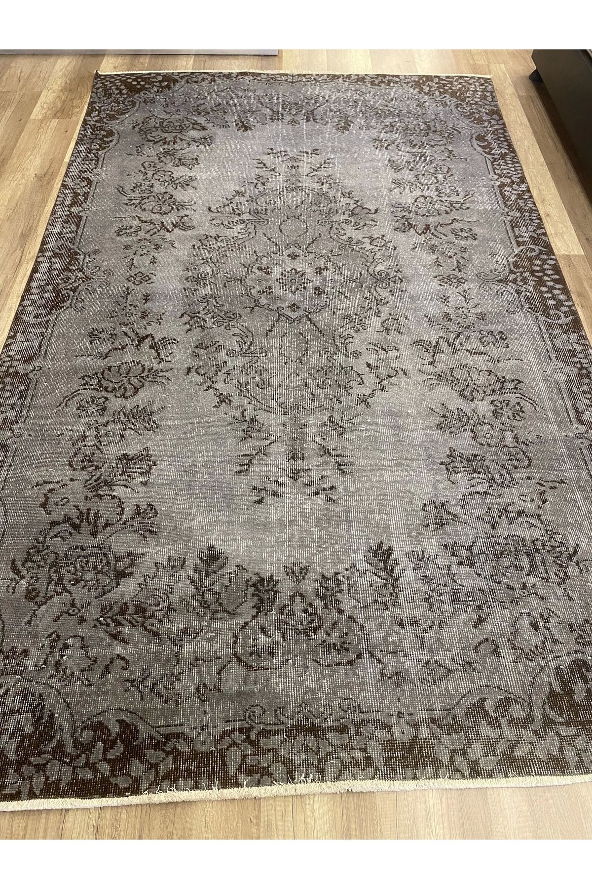 Hoomrugs Hoom Rugs Vintage Gri 159x262 4,16 M2 Vintage Halı
