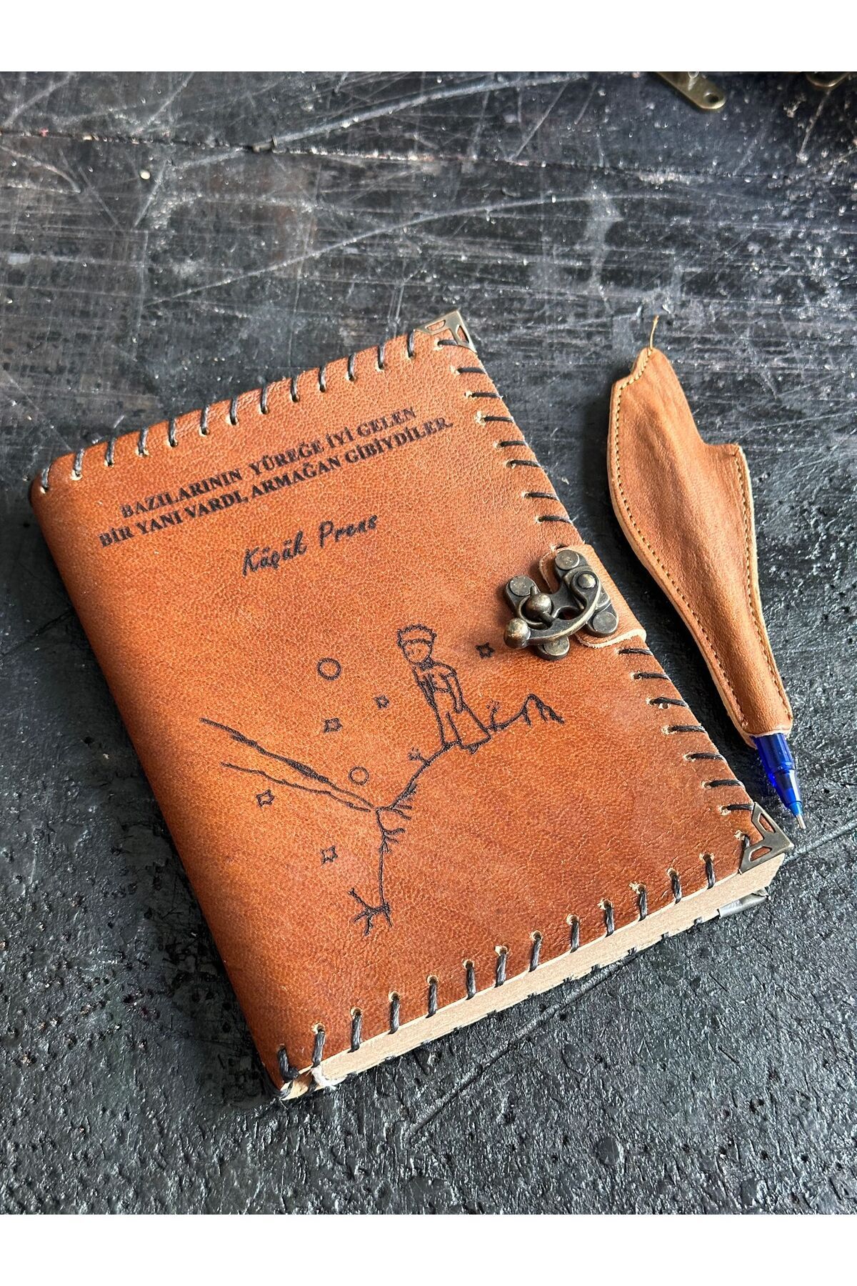 zarif atölye-The Little Prince Themed Leather Notebook 4