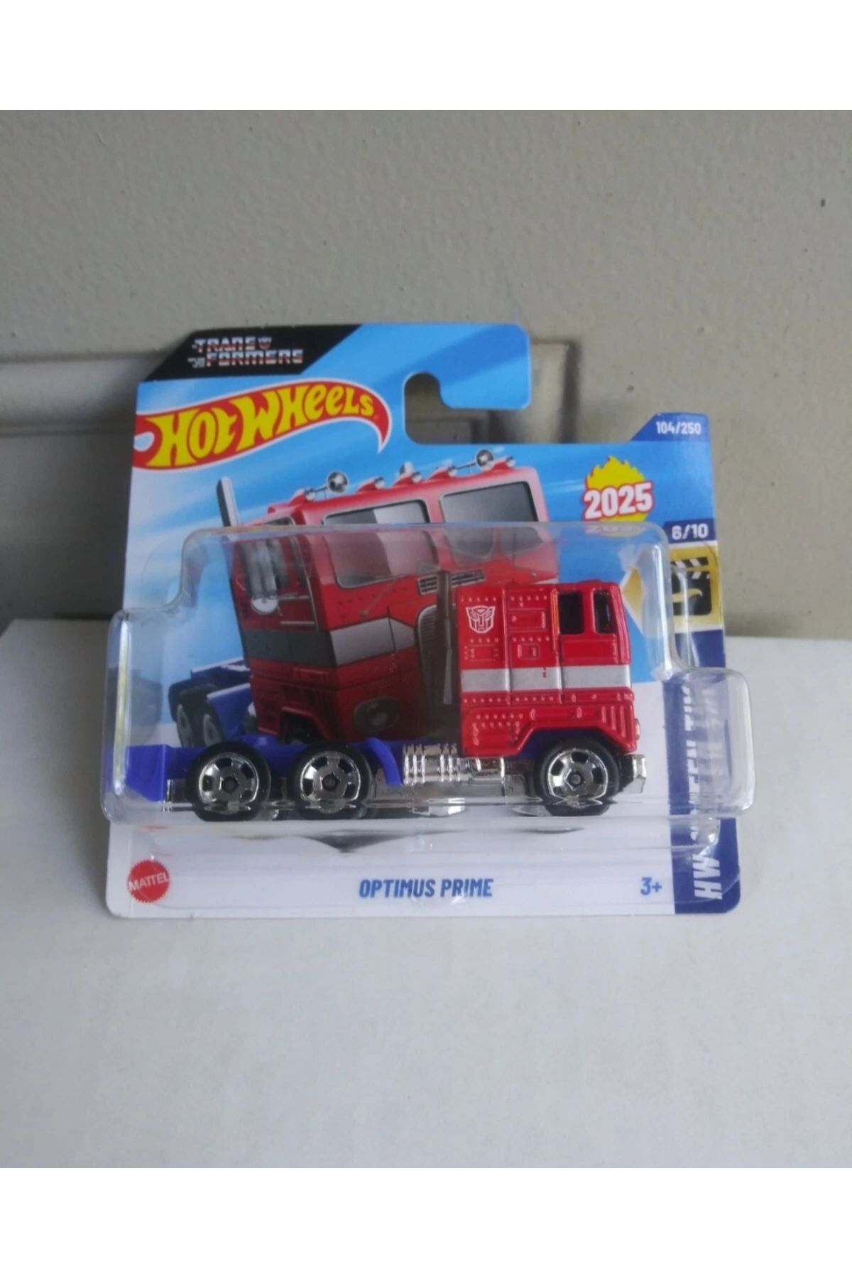HOT WHEELS Kaptan Optimus Prime Trans Formers Tekli Araba Koleksiyonluk Oyuncak Model 2025 104/250