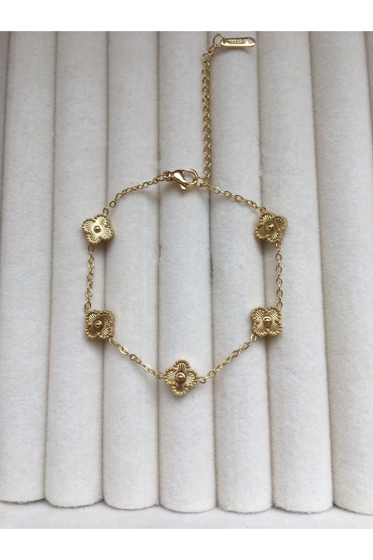 GUNESTAKI Gold Mini Yonca Model Çelik Bileklik Altın Rengi