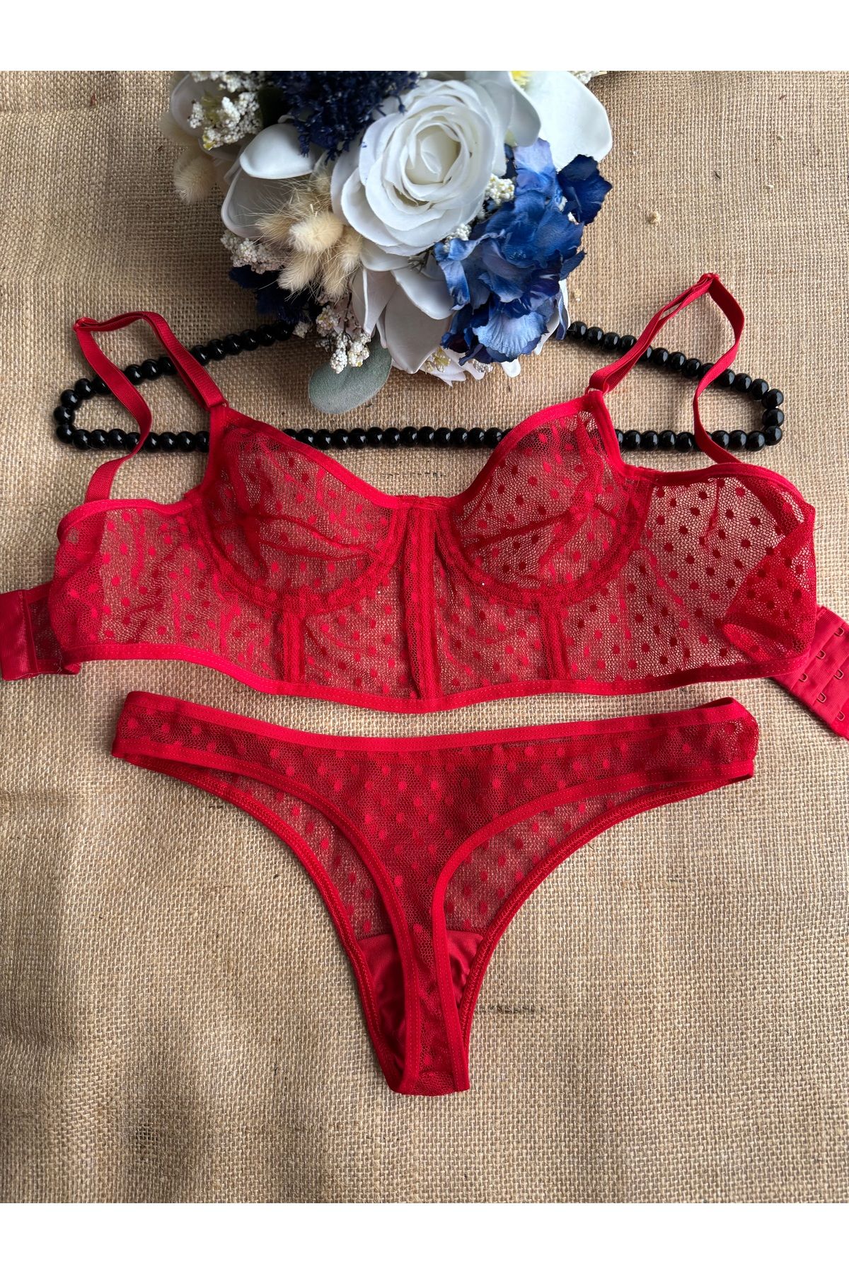 Nuzabi Amanda Balenli Kapsız Puantiyeli Kırmızı Kadın Bralet Tanga Takım