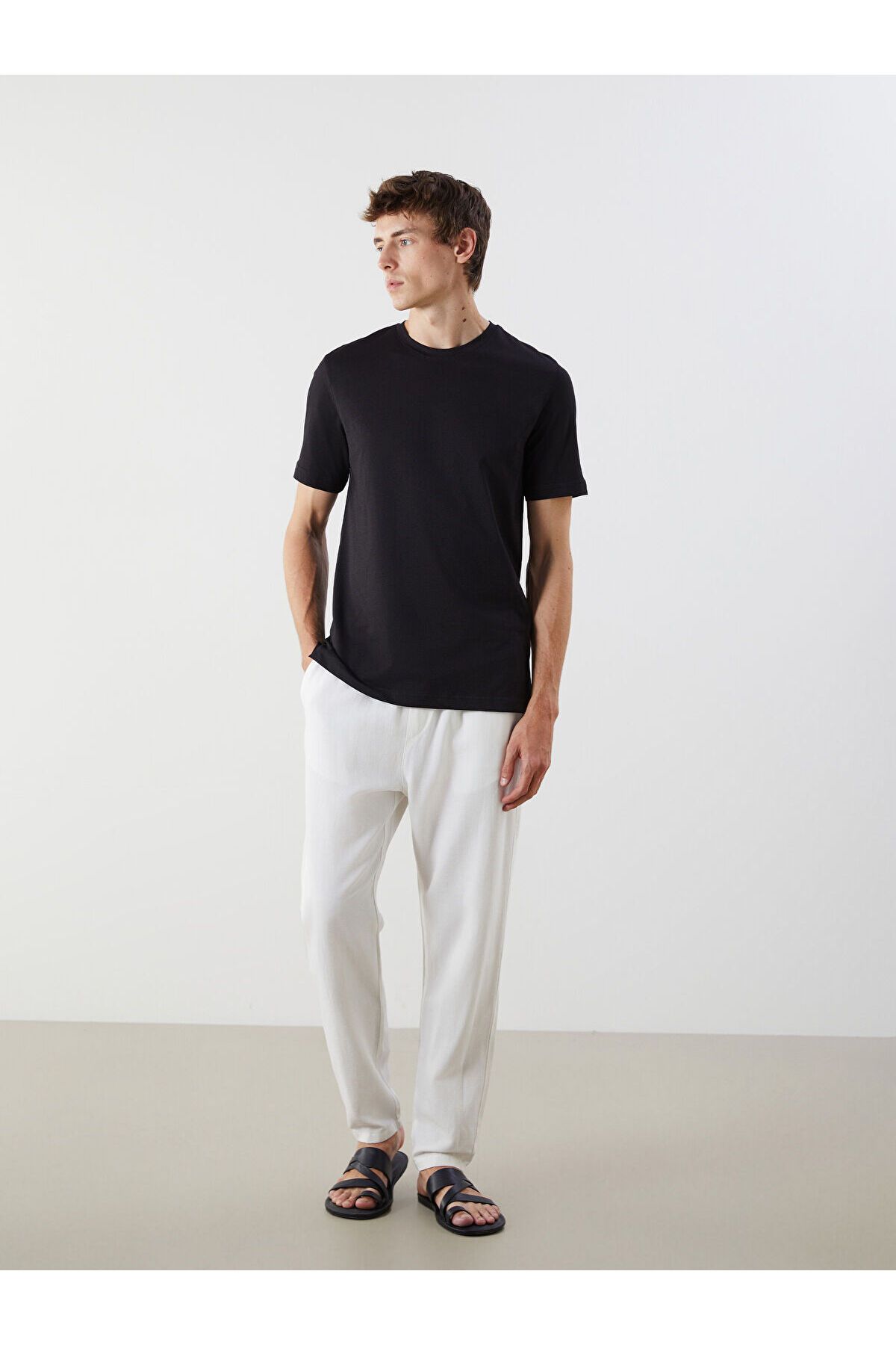 LC Waikiki Standart Kalıp Poplin Erkek Pantolon