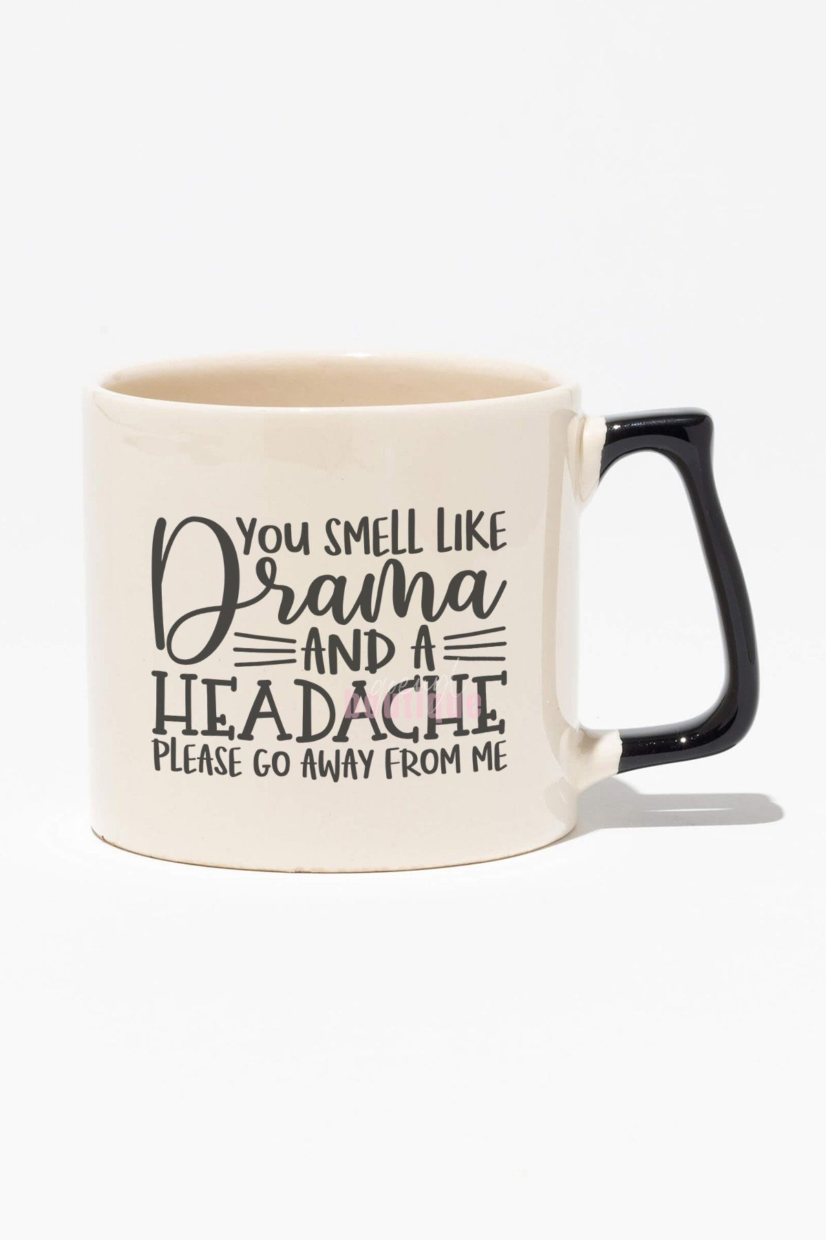 qoeuyl boutique "You Smell Like Drama Go Away" Uzak Dur Sarkastik Doğum Günü Hediye Siyah Kulplu Kupa Bardak