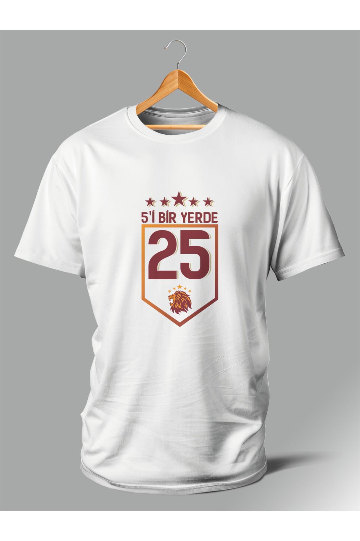 DYENOTE 5'i Bir Yerde Şampiyon Cimbom 2 Beyaz Unisex Sıfır Yaka Kısa Kollu Tişört
