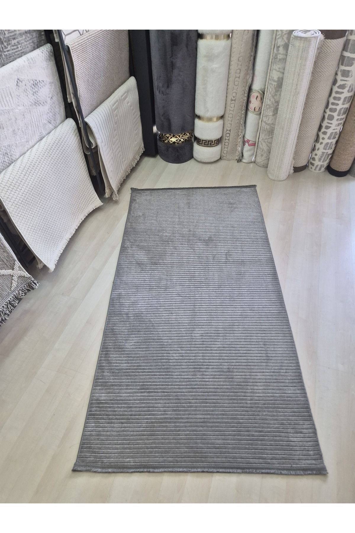 Piala Home Gri Yıkanabilir Kaymaz Taban Kilim