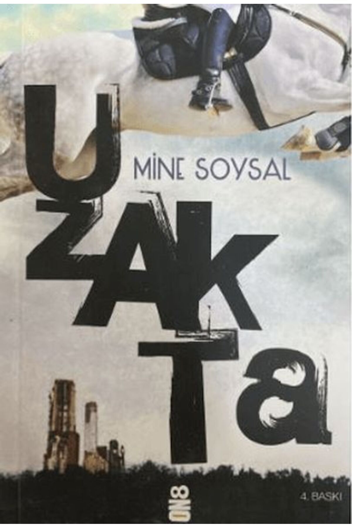 On8 Kitap Uzakta