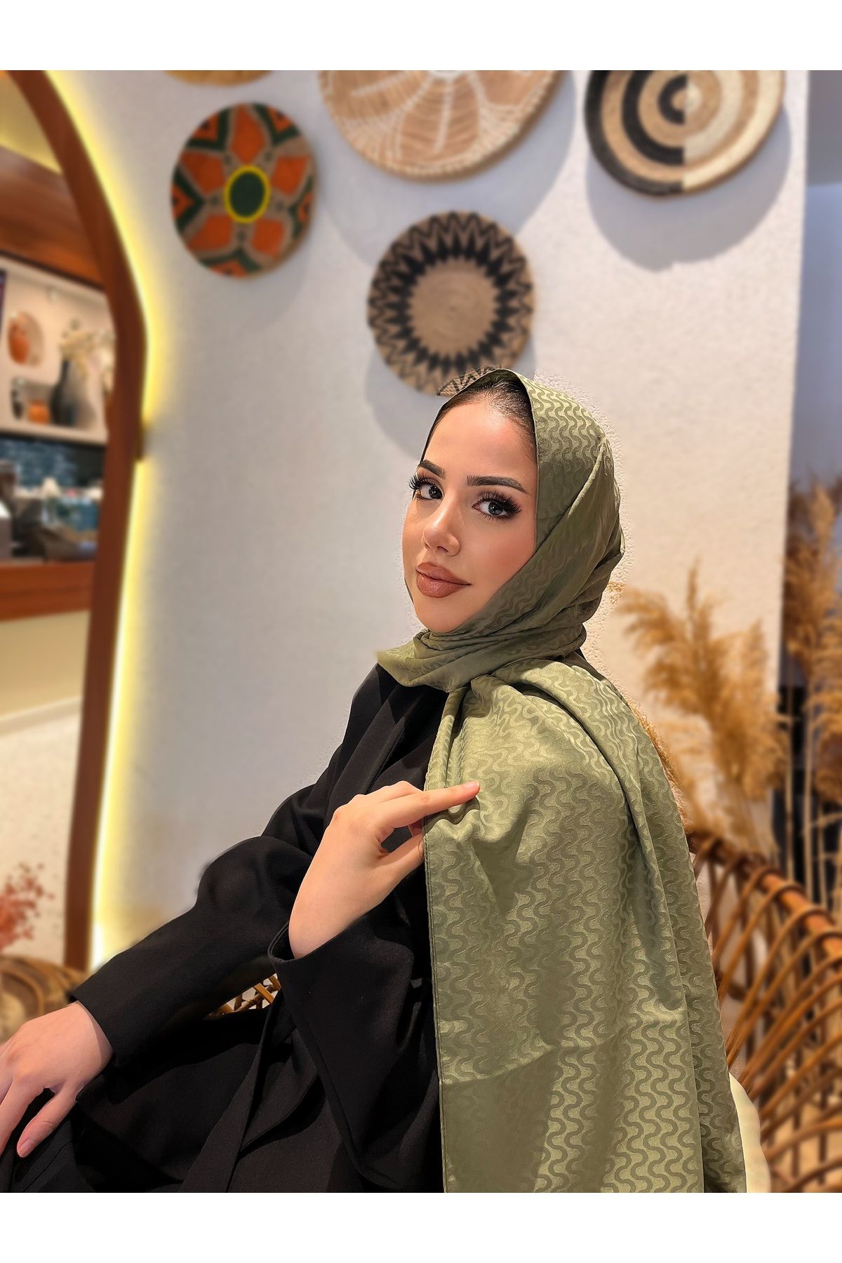 MODA İPEKSİ JAKAR SERİSİ SU DALGASI DESEN ŞAL