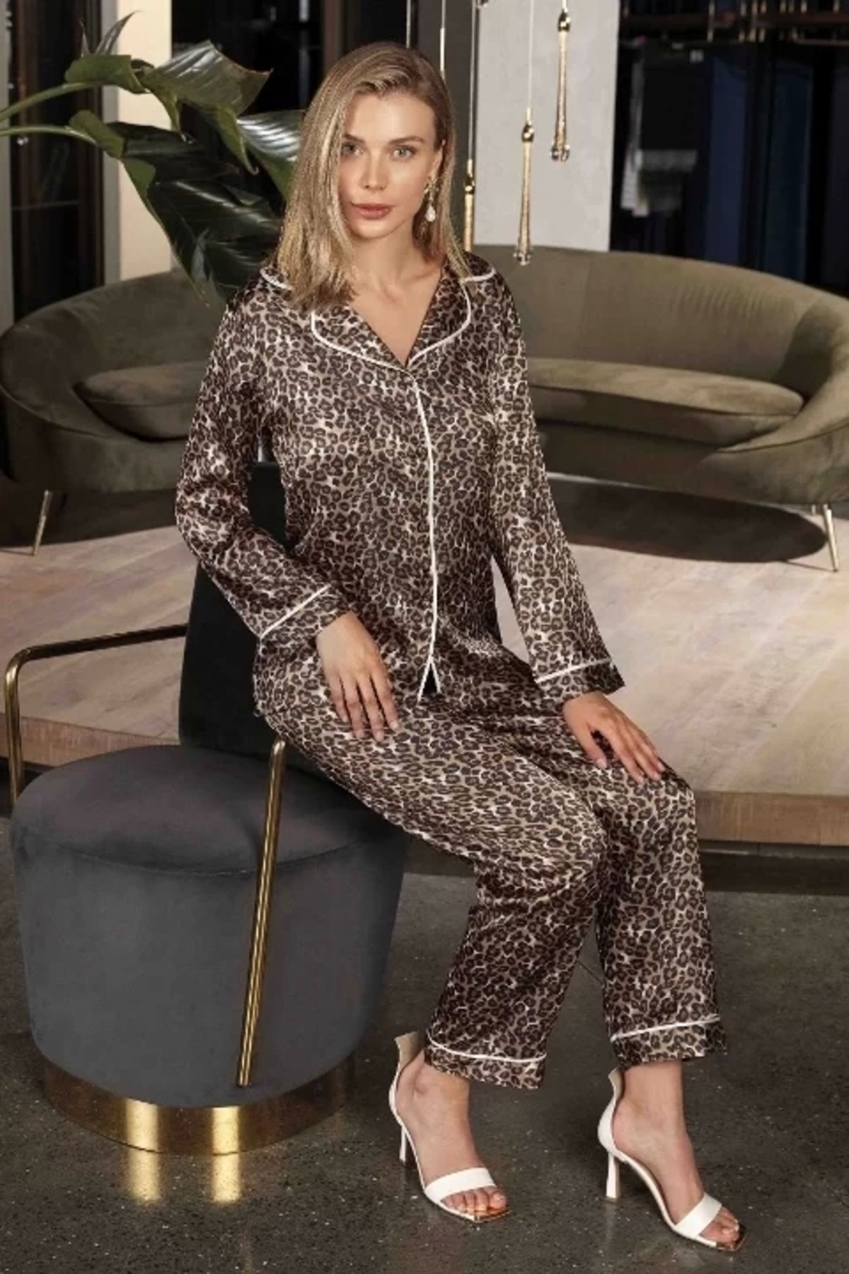 GiyimCity Battal Uzun Kol Saten Pijama Takımı