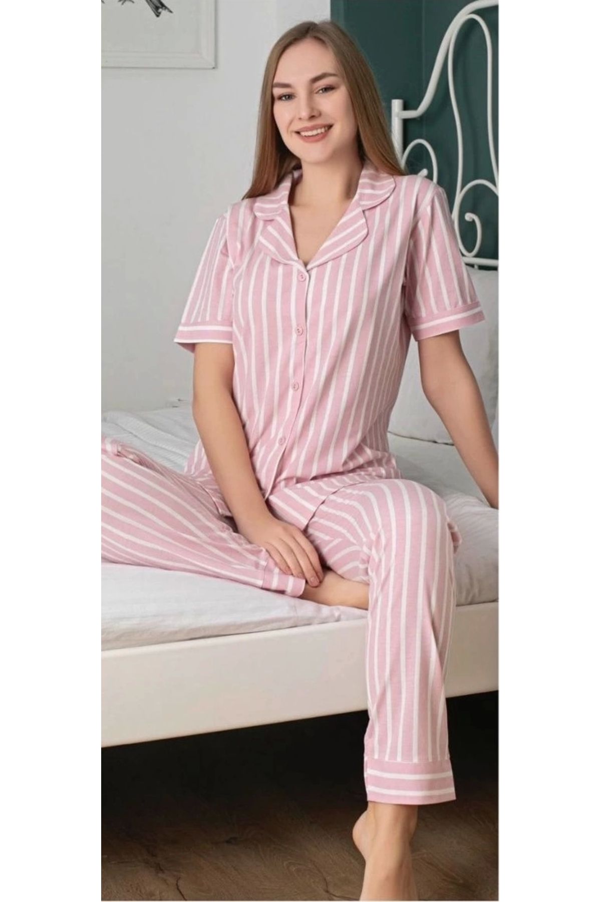 GiyimCity Kadın Çizgili Patlı Pijama Takımı