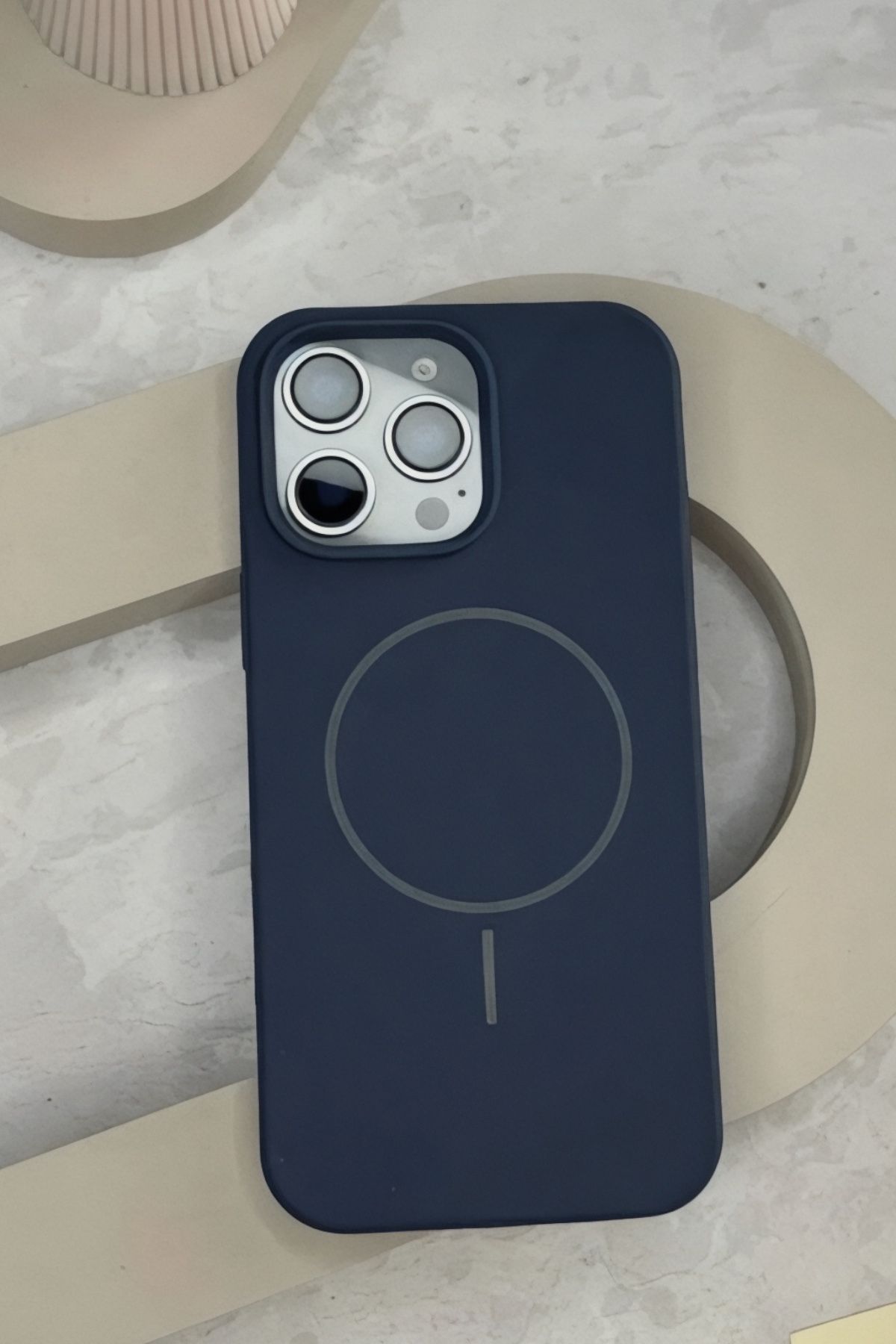 ProNorth Apple Iphone 15 Pro Max Uyumlu Kılıf Magsafe Destekli Premium Sıvı Silikon Kılıf / Kapak