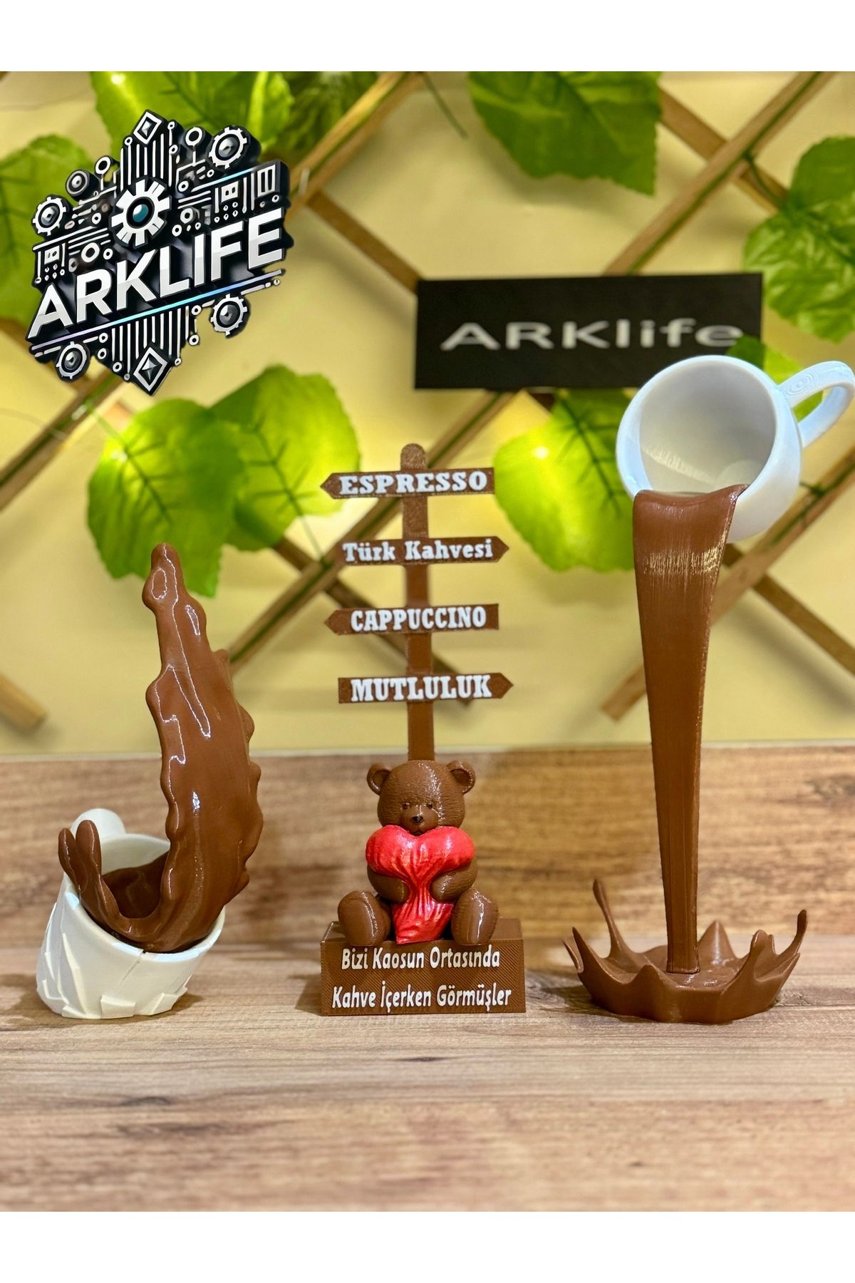 ARKlife 3D Electronic 3'lü Set Özel Tasarım Kahve Tabelası Ayıcık Detaylı Beyaz Renkli Kırılan Ve Dökülen Kahve Fincanı
