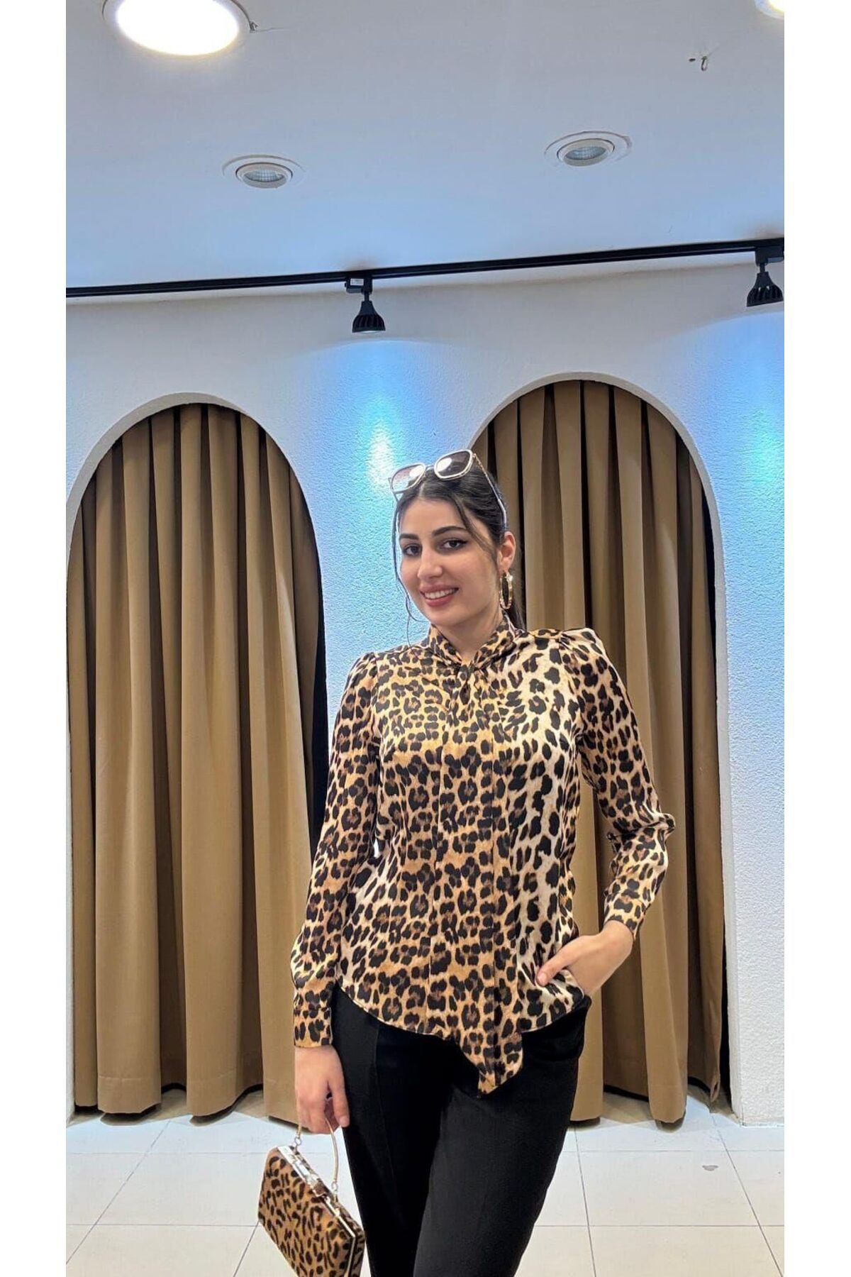 SUNAYBUTİK LEOPAR SATEN GÖMLEK