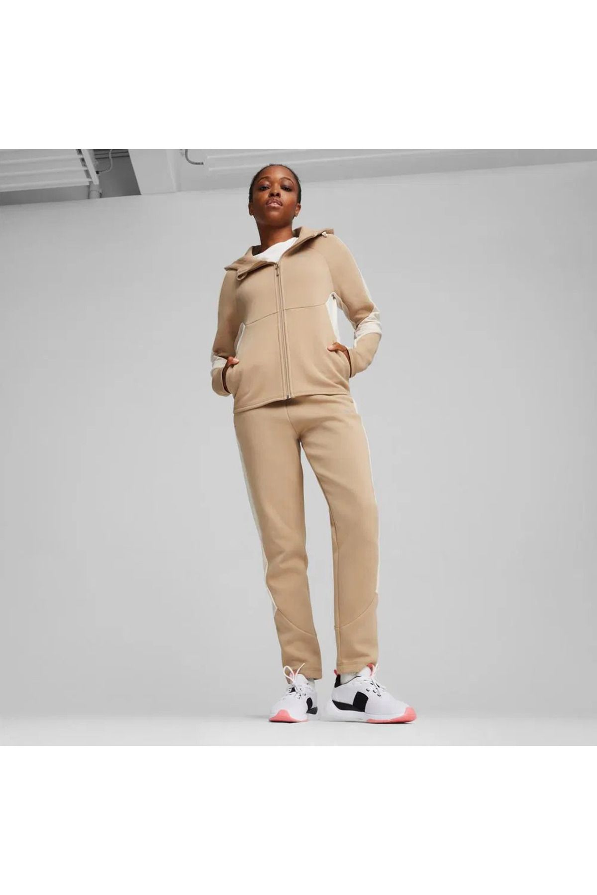 Puma Evostrıpe High-Waist Pants Kadın Bej Pantolon