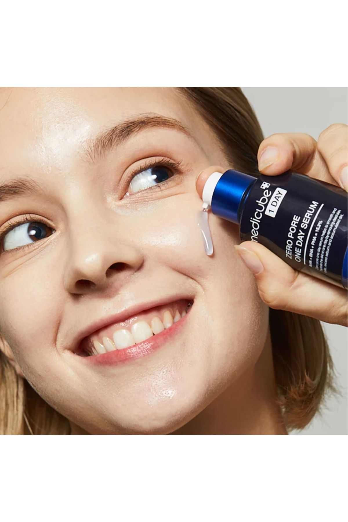 ماسک صورت MEDUCUBE منافذ صفر سرم یک روزه تقویت کننده جهانی مراقبت Medicube