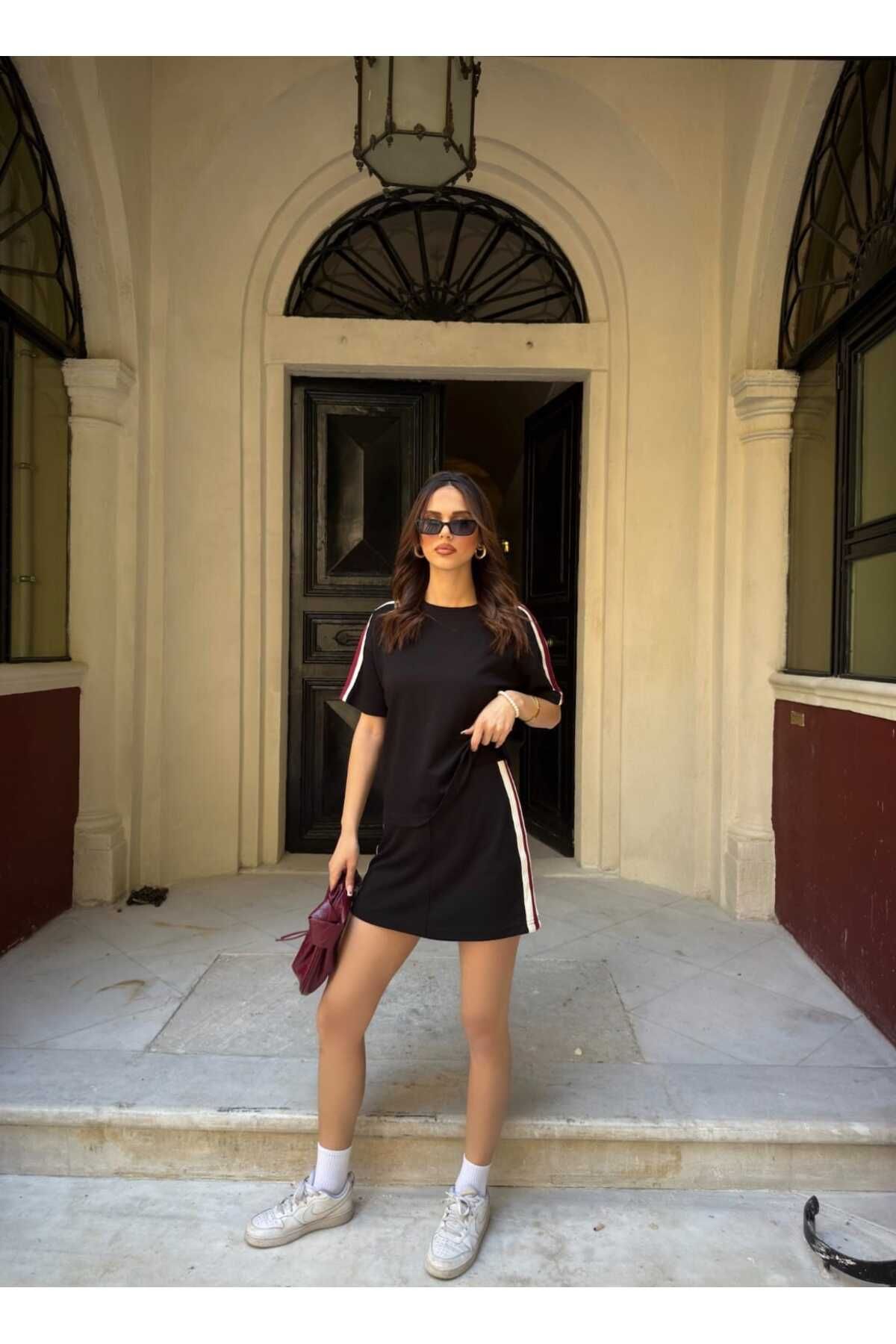 moda poni Şerit Detaylı T-shirt-Şort Etek İkili Takım