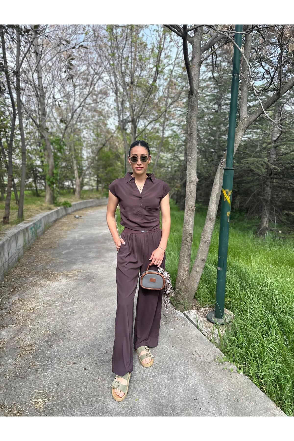 Butik Üst Yan Drapeli Takım Omuz Vatkalı Pantolon Bel Lastikli