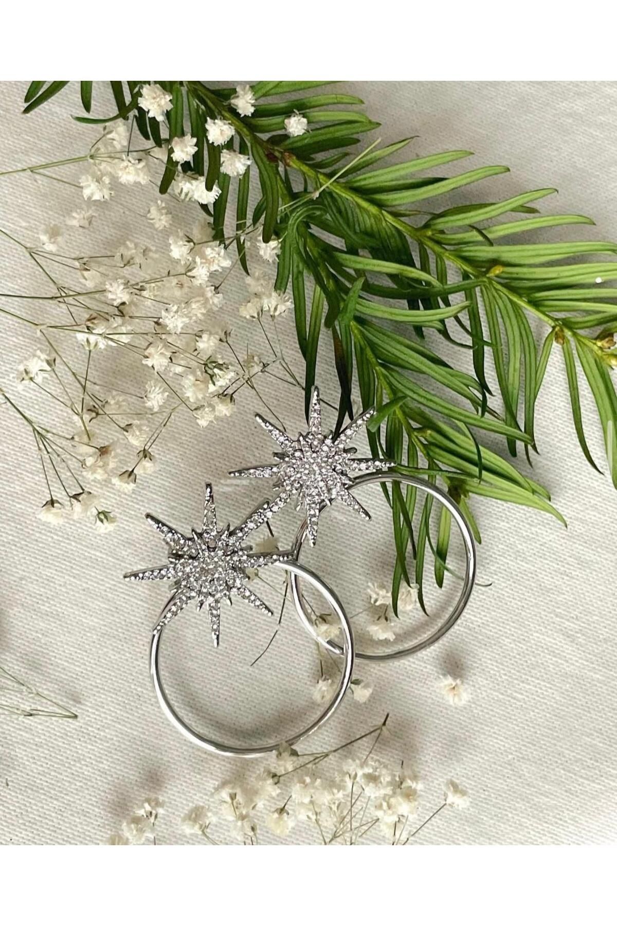 Giz Accesories VIP KUTUP YILDIZI GÜMÜŞ RENK HALKA KÜPE