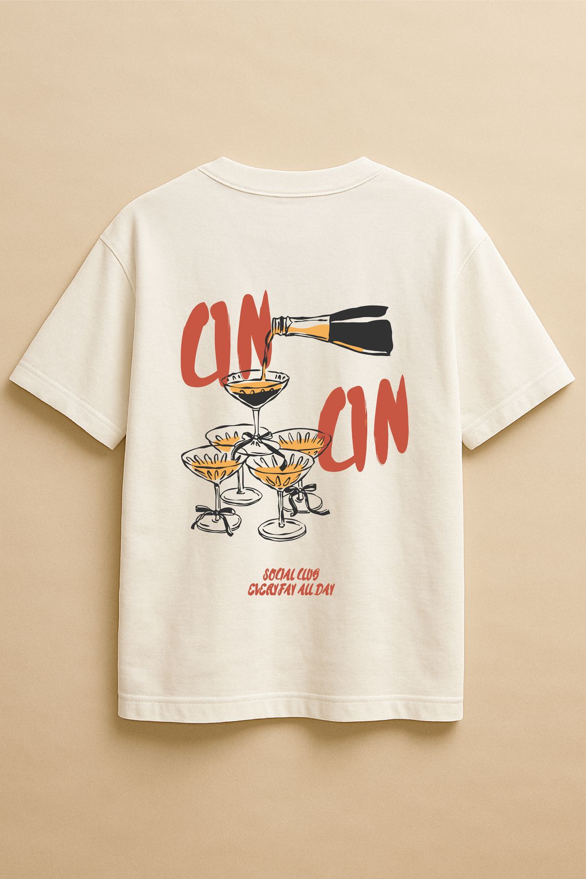 Altair Tr Beyaz Renk Oversize Kadeh Cin Kokteyl Baskılı Unisex Tişört T-Shirt