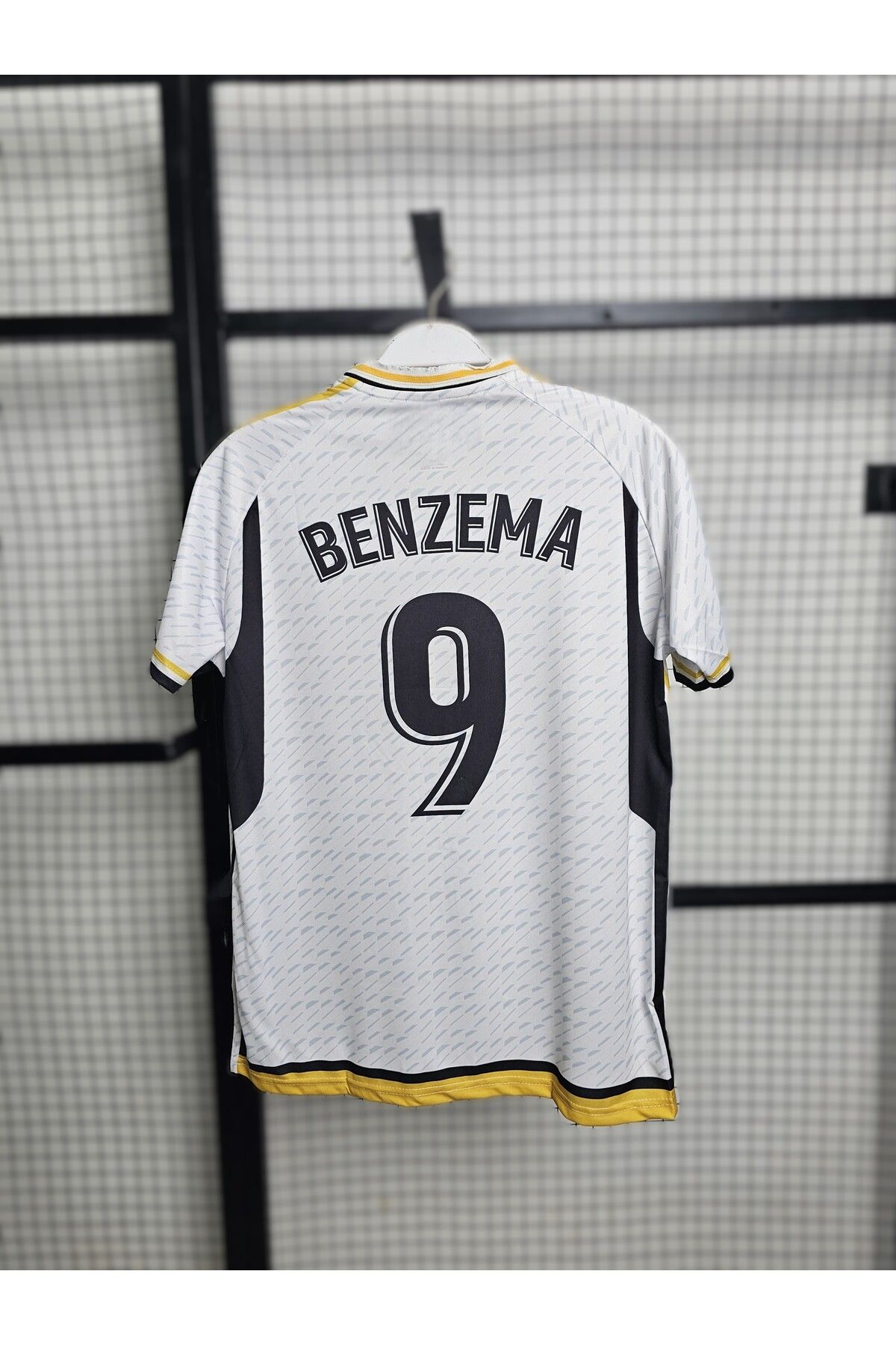 Lion Spor R'eal M'adrid 2023-24 Sezonu K'arim B'enzema İç Saha