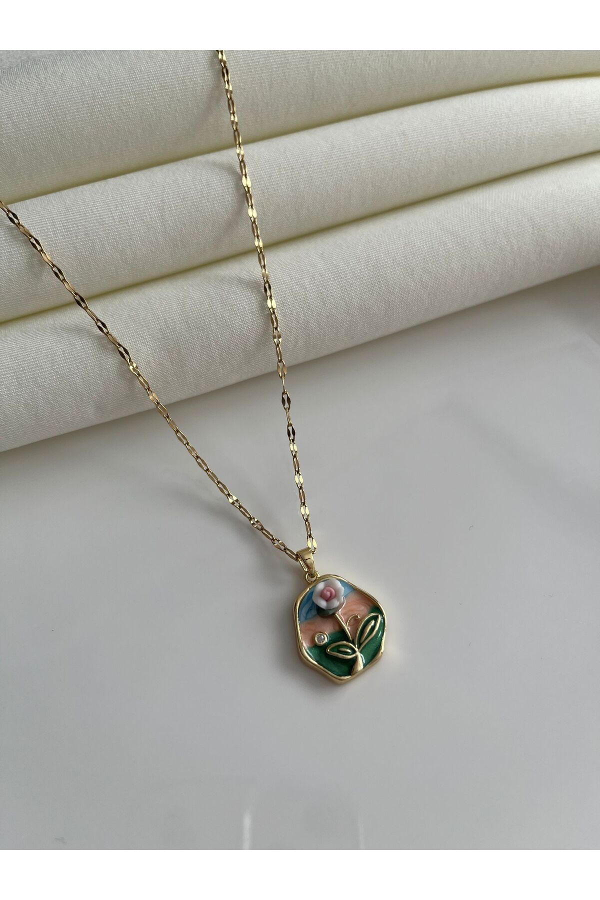 Nilsu Jewellery Accessory Çelik Vintage Lale Detaylı Kadın Kolye
