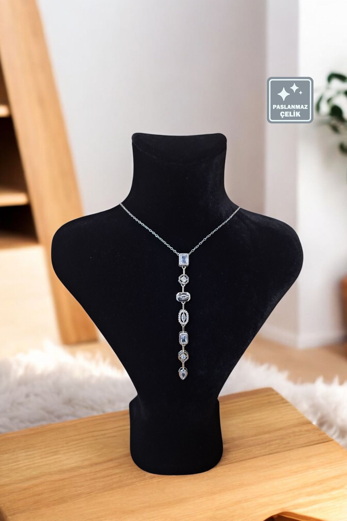 Miss TBee 🌠Taşlı 'Y' Model Çelik Kolye