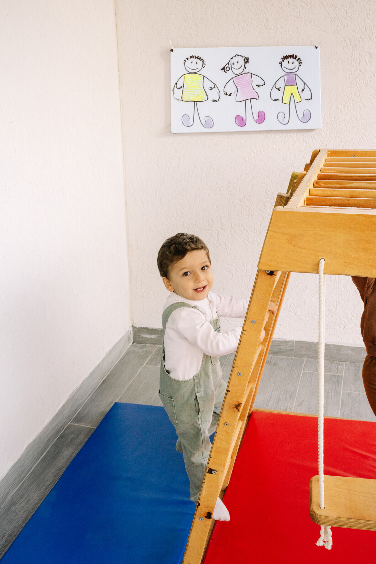 MONTOPLAY Montessori Oyun Parkuru | Salıncak | Kaydırak | Monkeys Bar | Halka Jimmastik | Ip Tırmanma fotoğrafı 3 (önizleme)