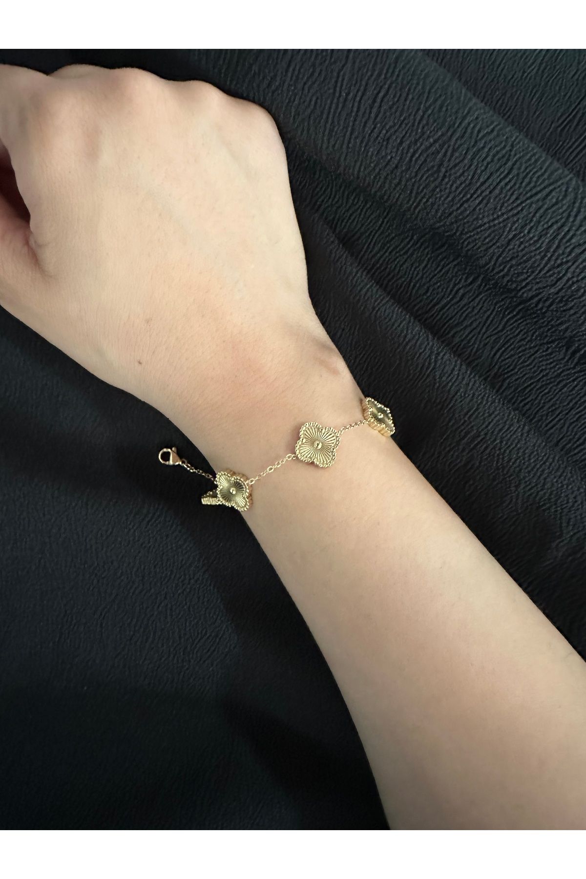 Gülizar Aksesuar Bakım Cleef Gold Bileklik