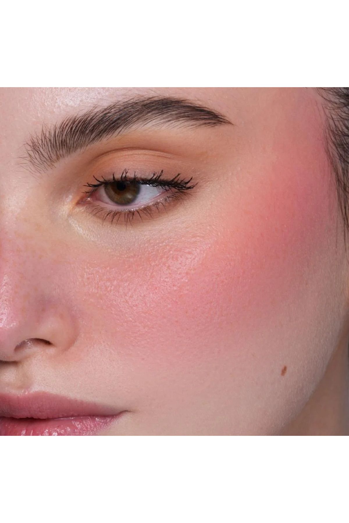 loça-Luca Liquid & Cream Blush - 04 Peachy Pink 2