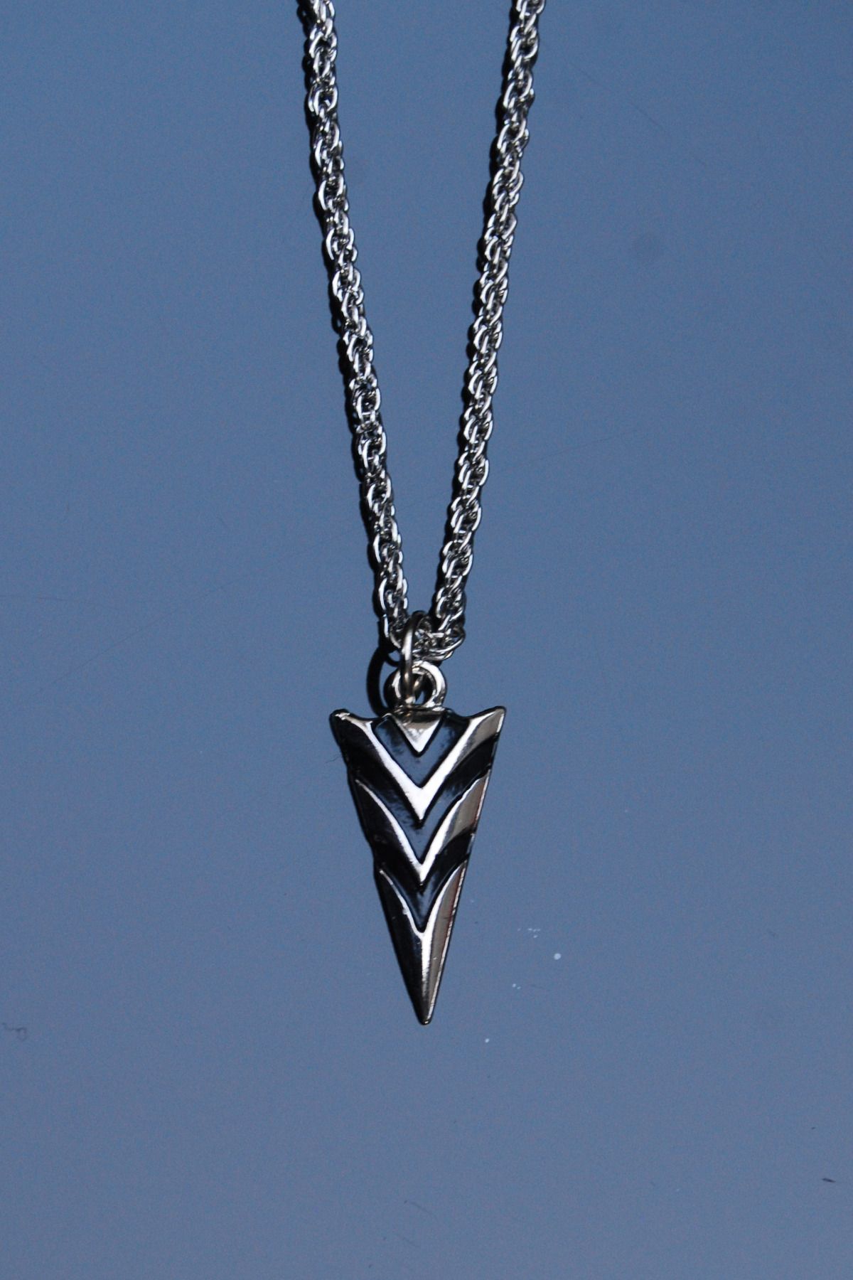 Rua Jewelry Ok Ucu Kolye - Antik Gümüş Kaplama Burgu Zincirli