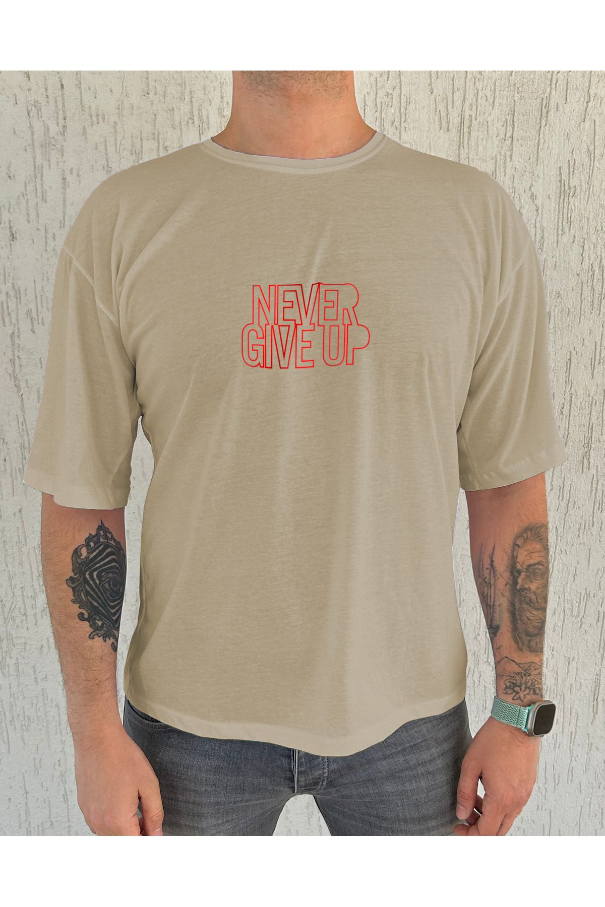 ClubSpaceAstro Never Give Up Baskılı %100 Pamuk Oversize Erkek Tişört – Motive Edici Tasarım, Salaş Kesim