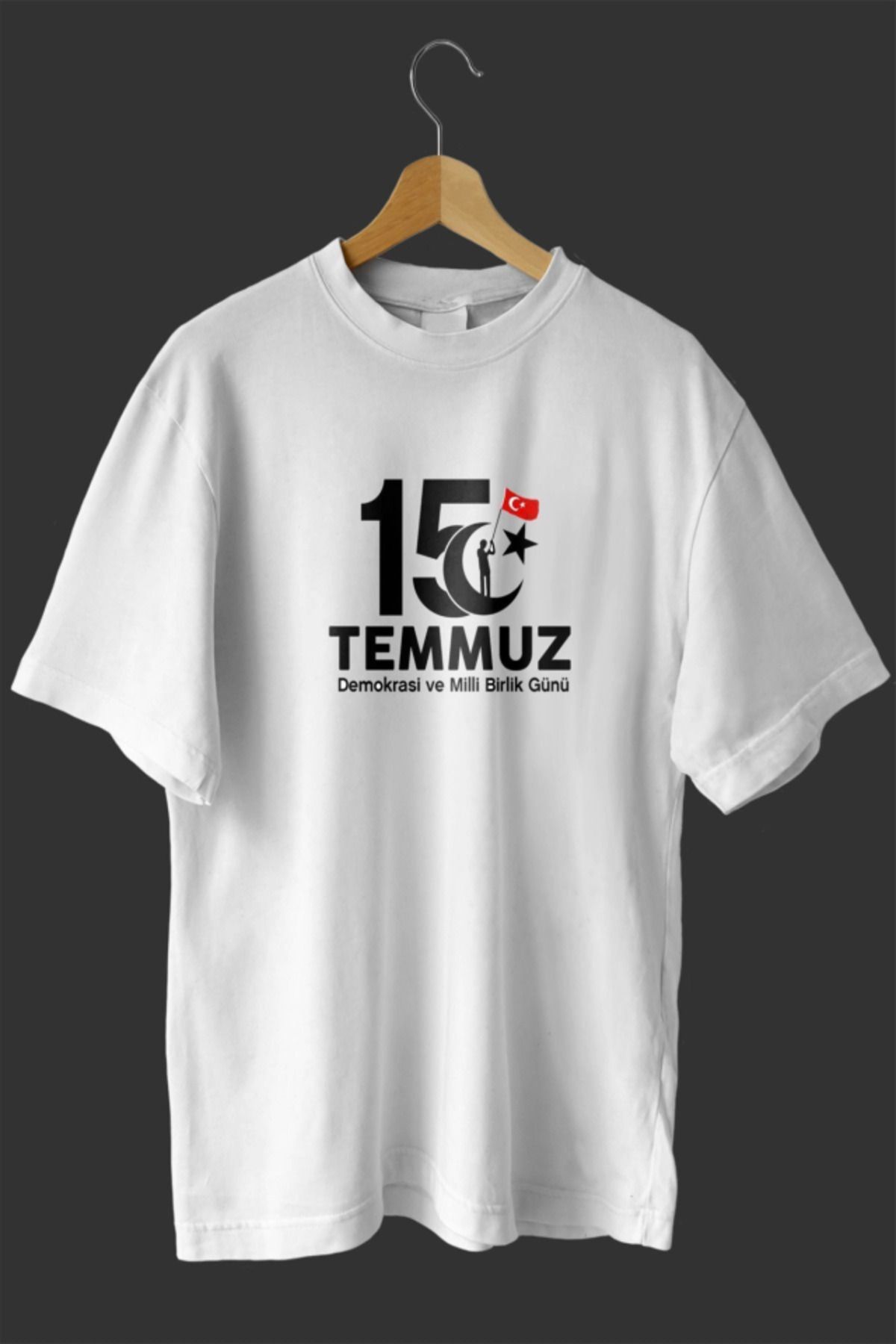 Gökyüzü Moda 15 Temmuza Özel Tasarım Baskılı T-shirt - Beyaz