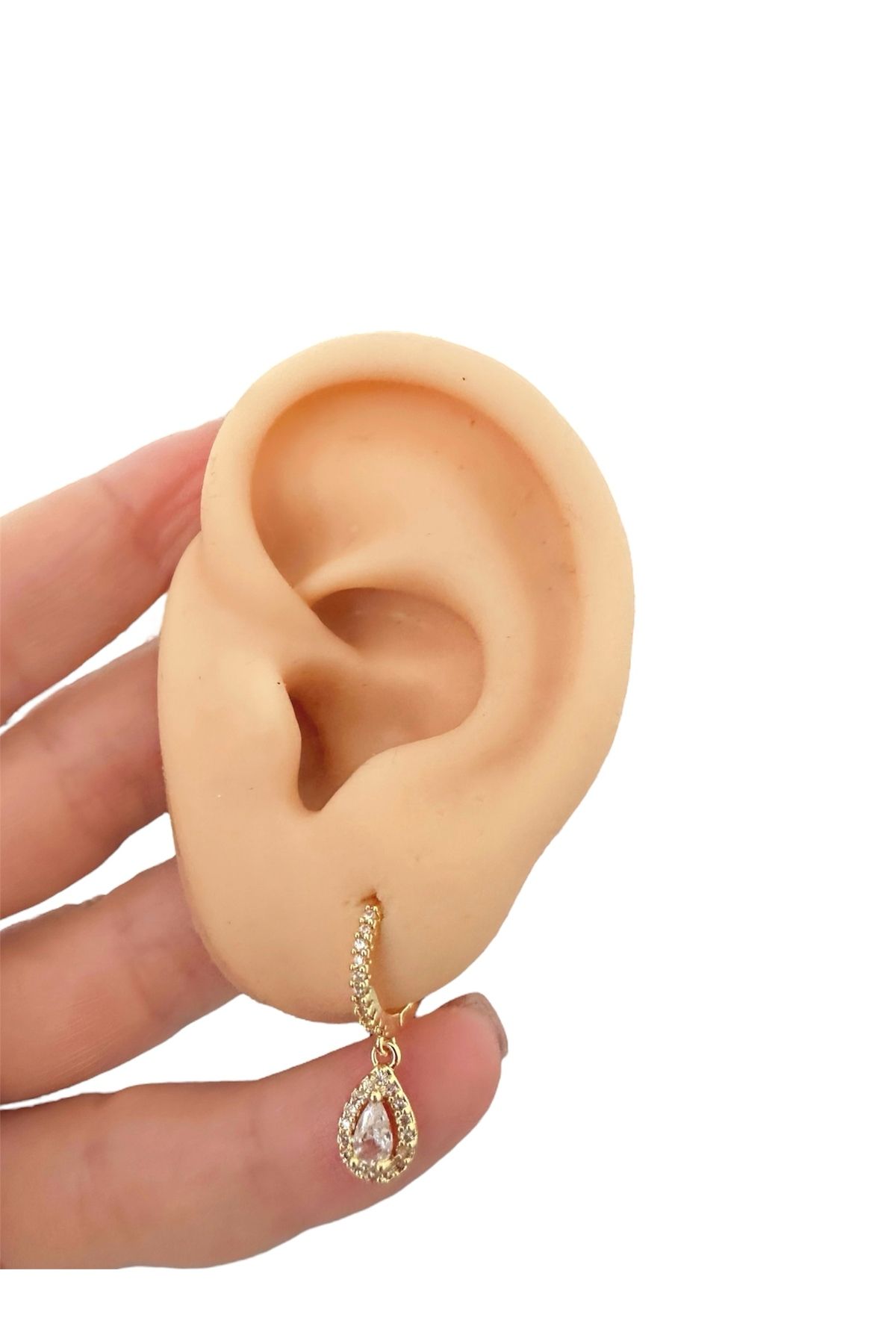 My Bellas Jewels Cerrahi Çelik Zirkon Sallantılı Taşlı Halka Tragus Piercing, Helix, Flat, Conch, Lobe (1 Adet)