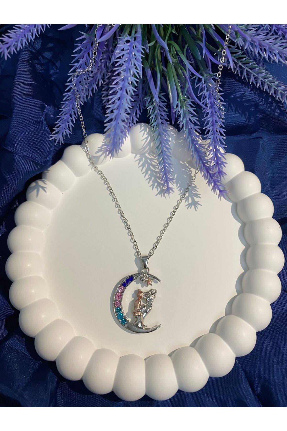 asem jewelry RENKLİ TAŞLARLA KAPLI AY İÇİNDE ANNE ÇOCUK KOLYE