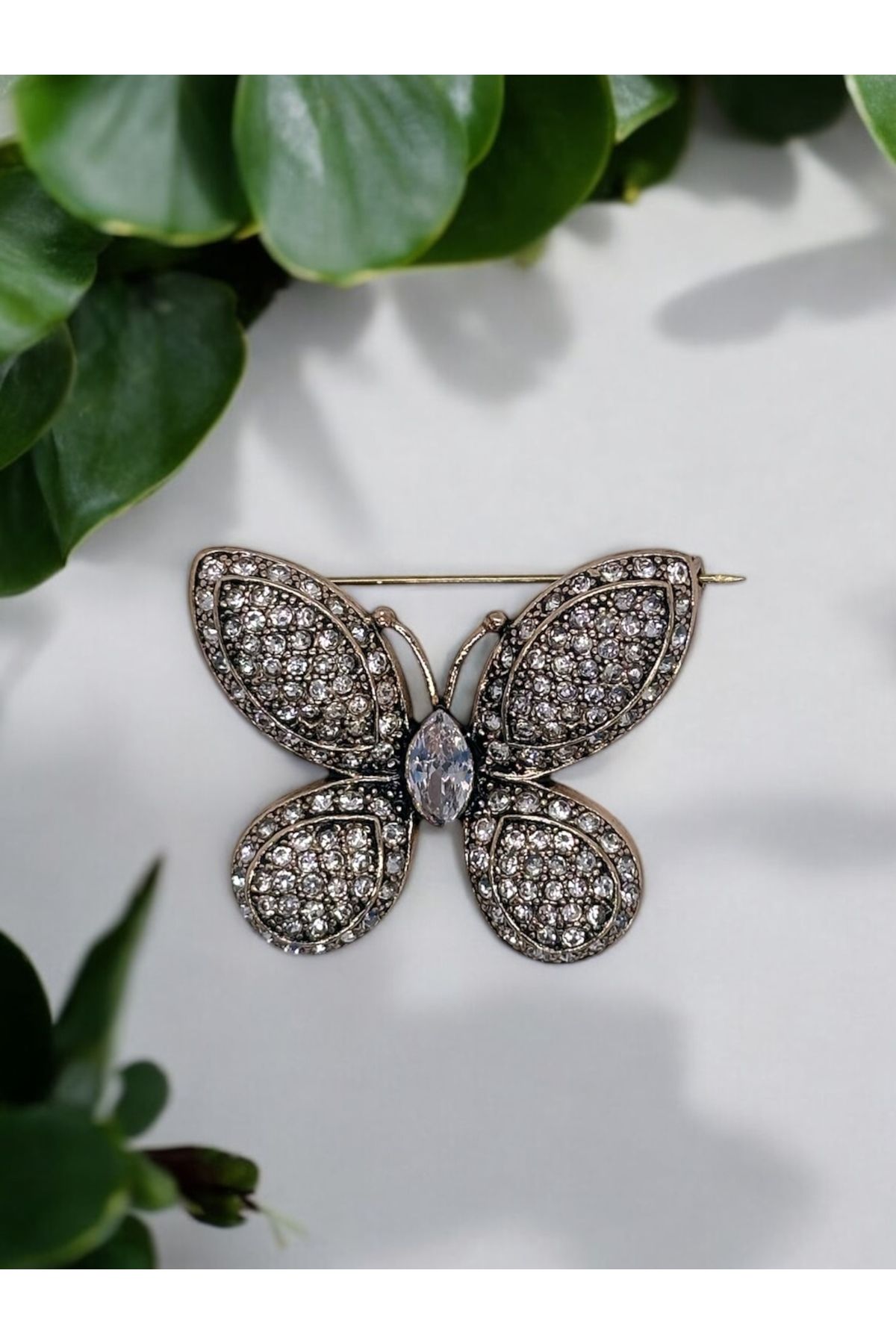 FUYA JEWELLERY Kelebek Broş