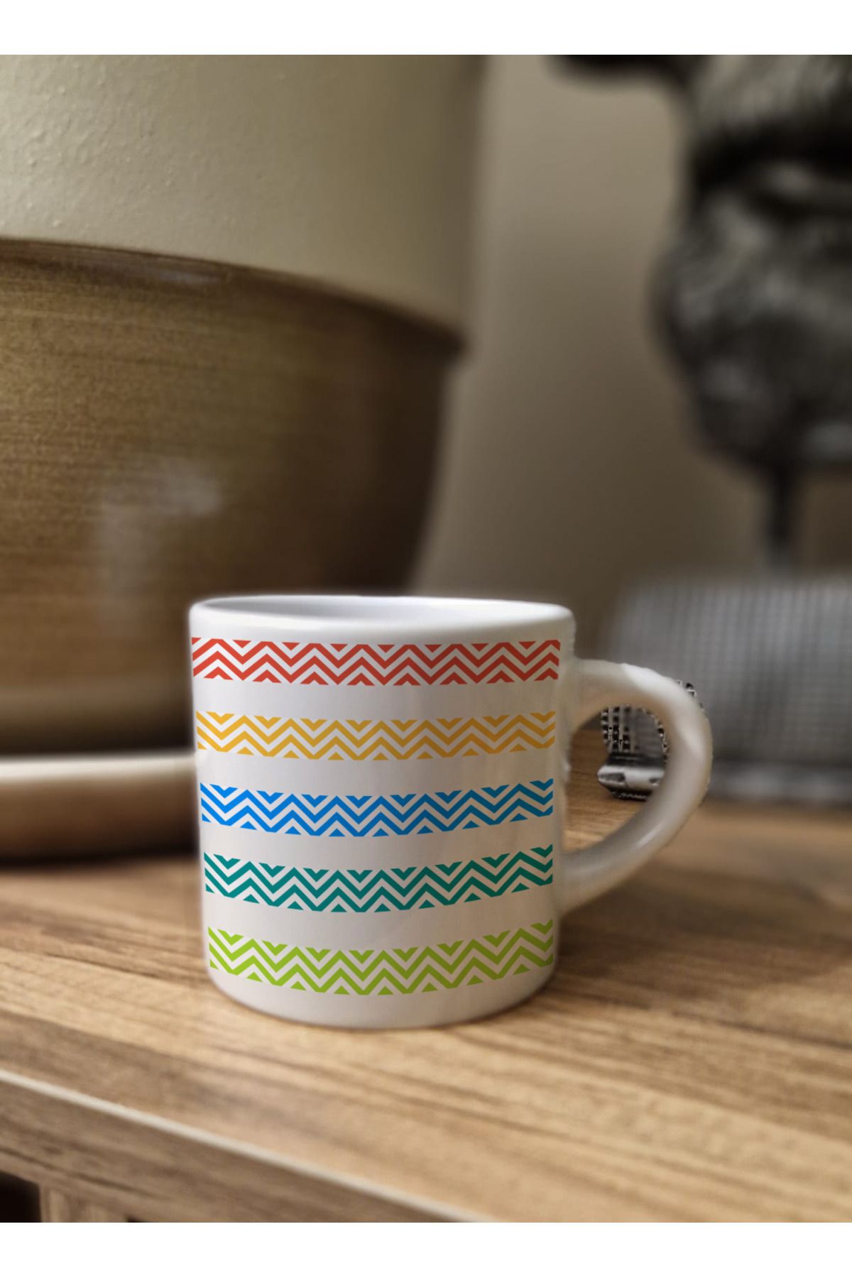 DİLAHOME Zikzak Desenli Mini Porselen Kahve Fincanı 150 ml – Renkli ve Modern Tasarım